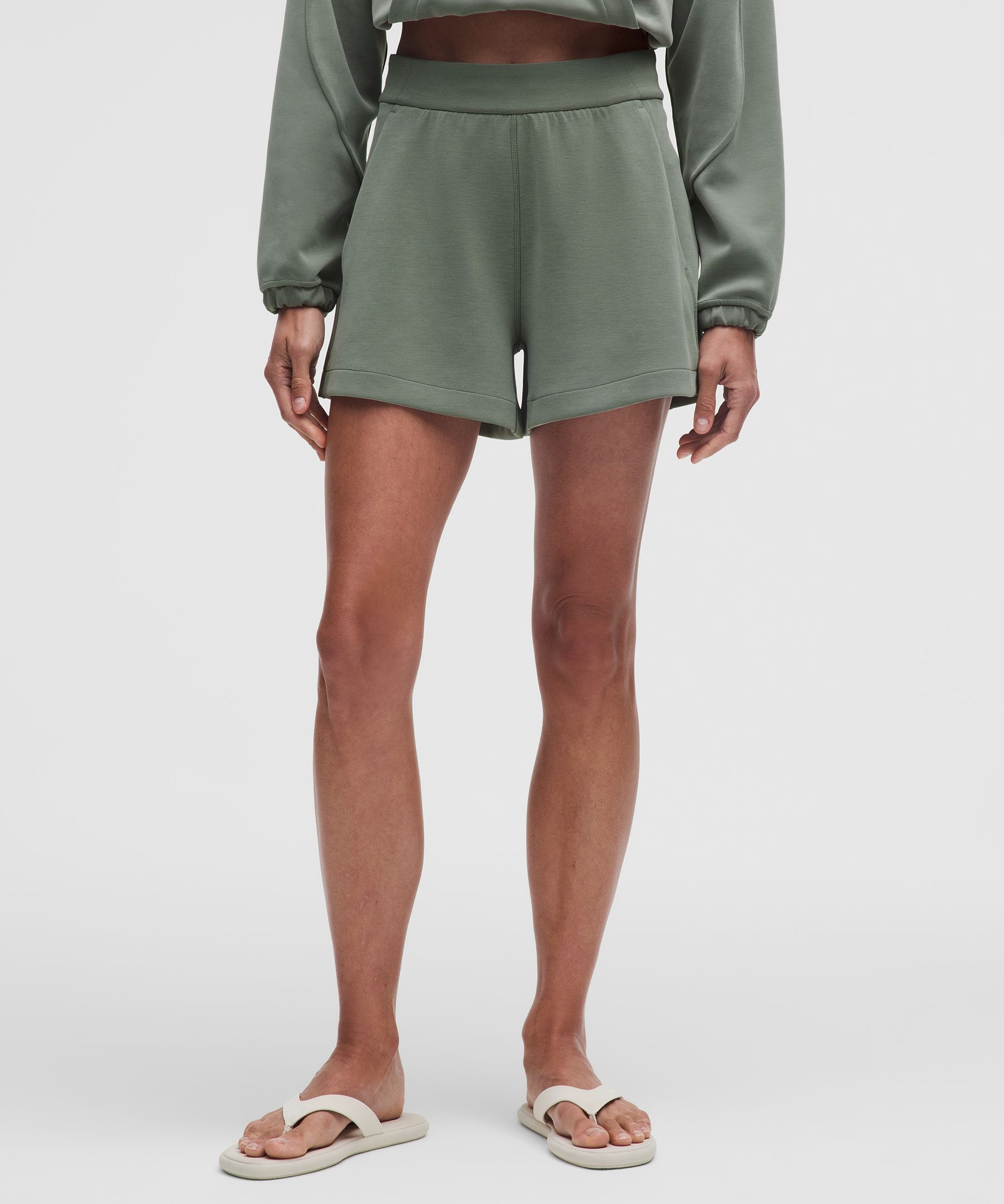 Softstreme High-Rise Short 4"