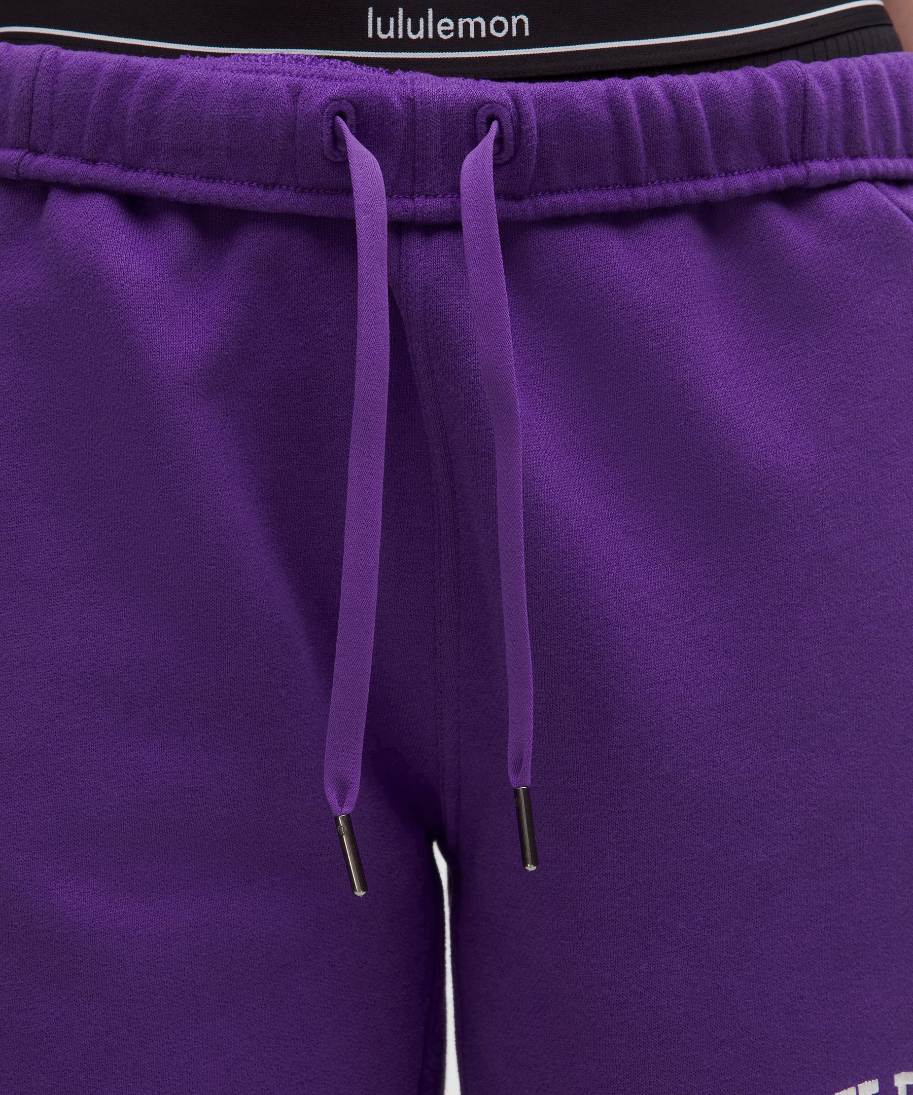 Scuba Mid-Rise Oversized Short 7" *Graphic