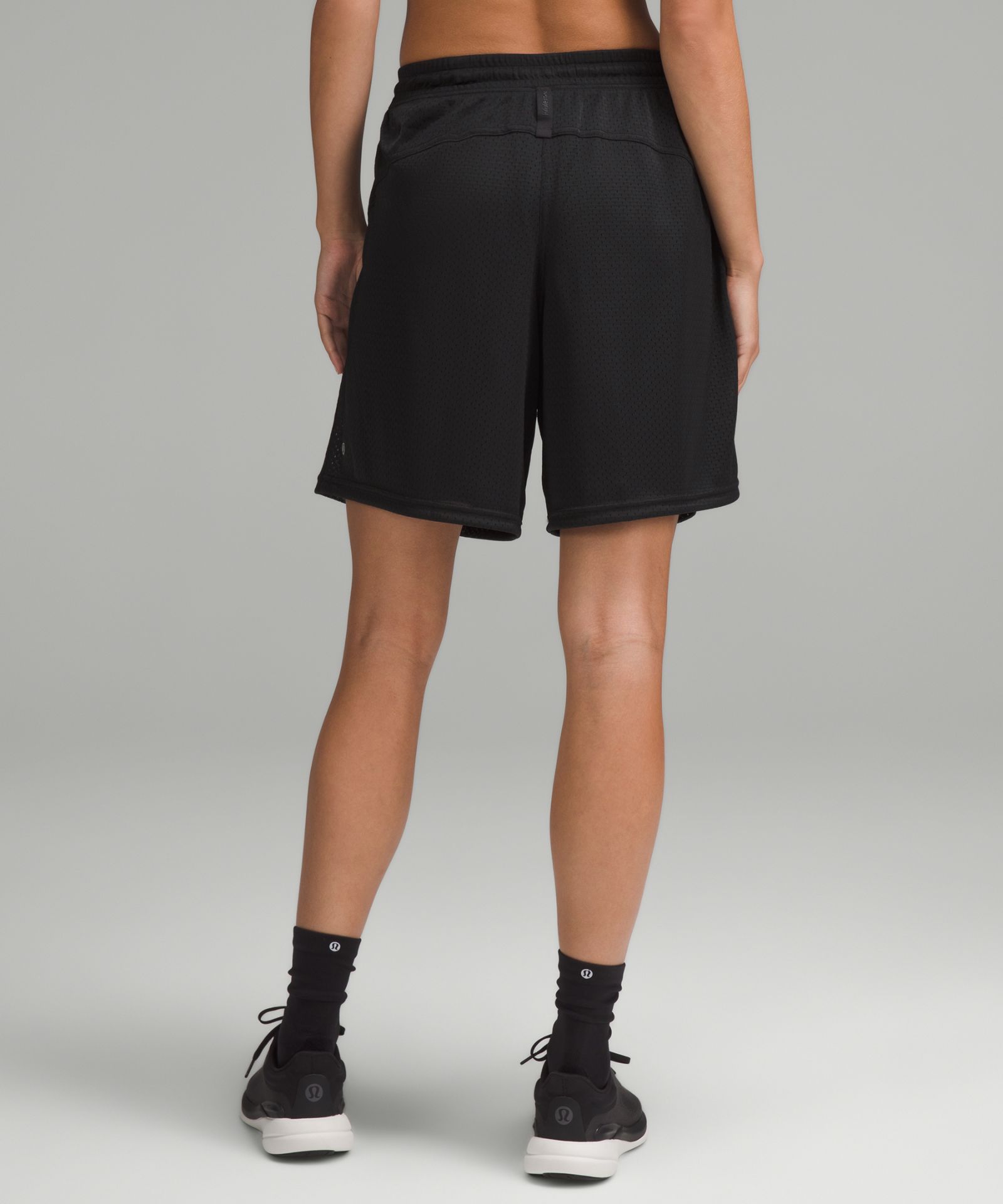 Lululemon Relaxed-Fit Mesh Training Short 8" — фото 3