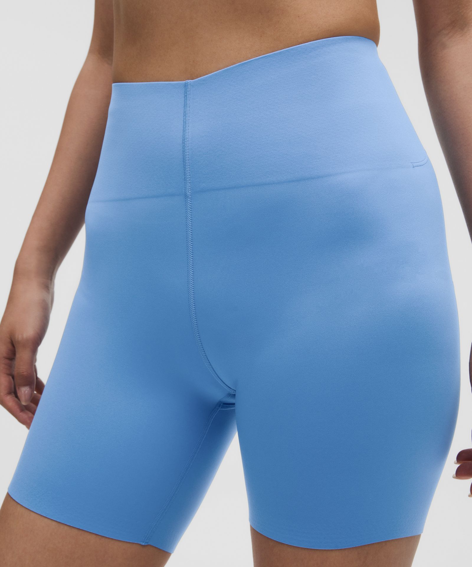 Lululemon Glow Up™ Super-High-Rise Short 6" — фото 4