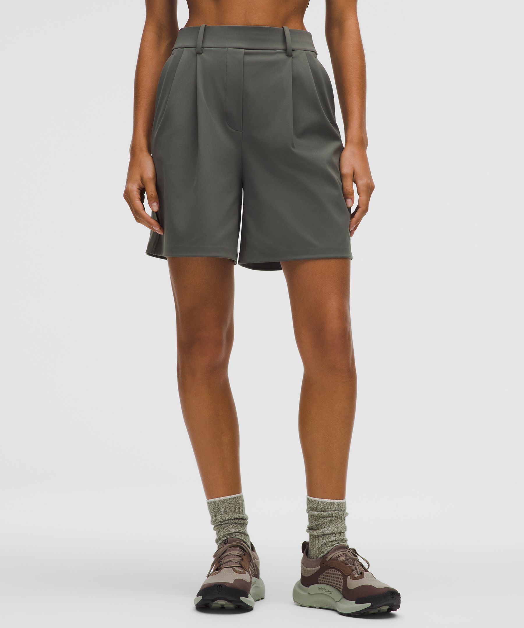 Lululemon Daydrift Pleated High-rise Short 7"