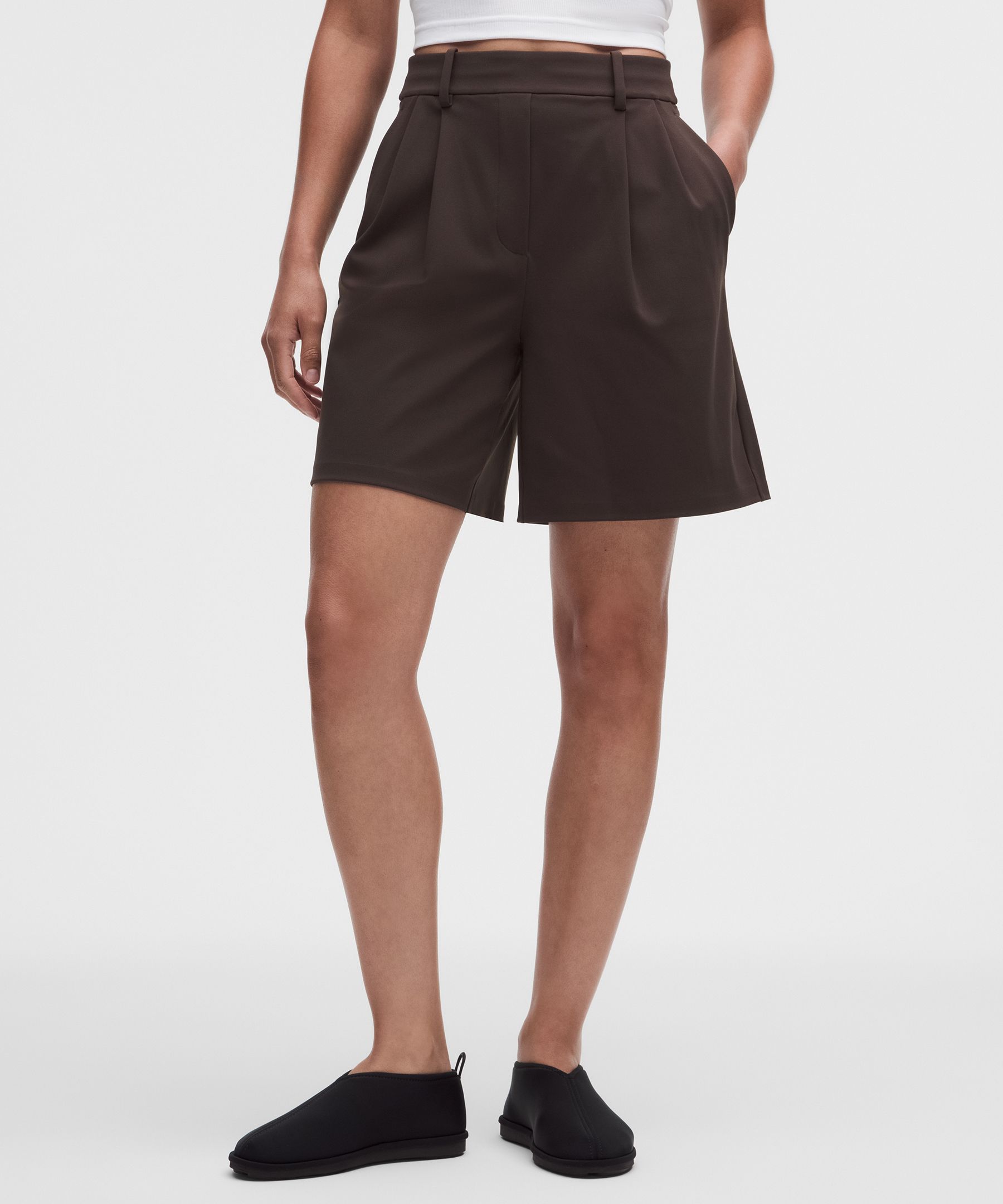 Daydrift Pleated High-Rise Short 7"