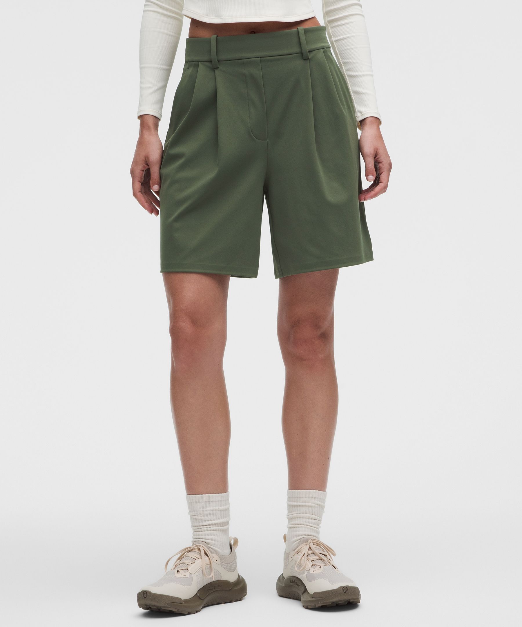 Daydrift Pleated High-Rise Short 7"