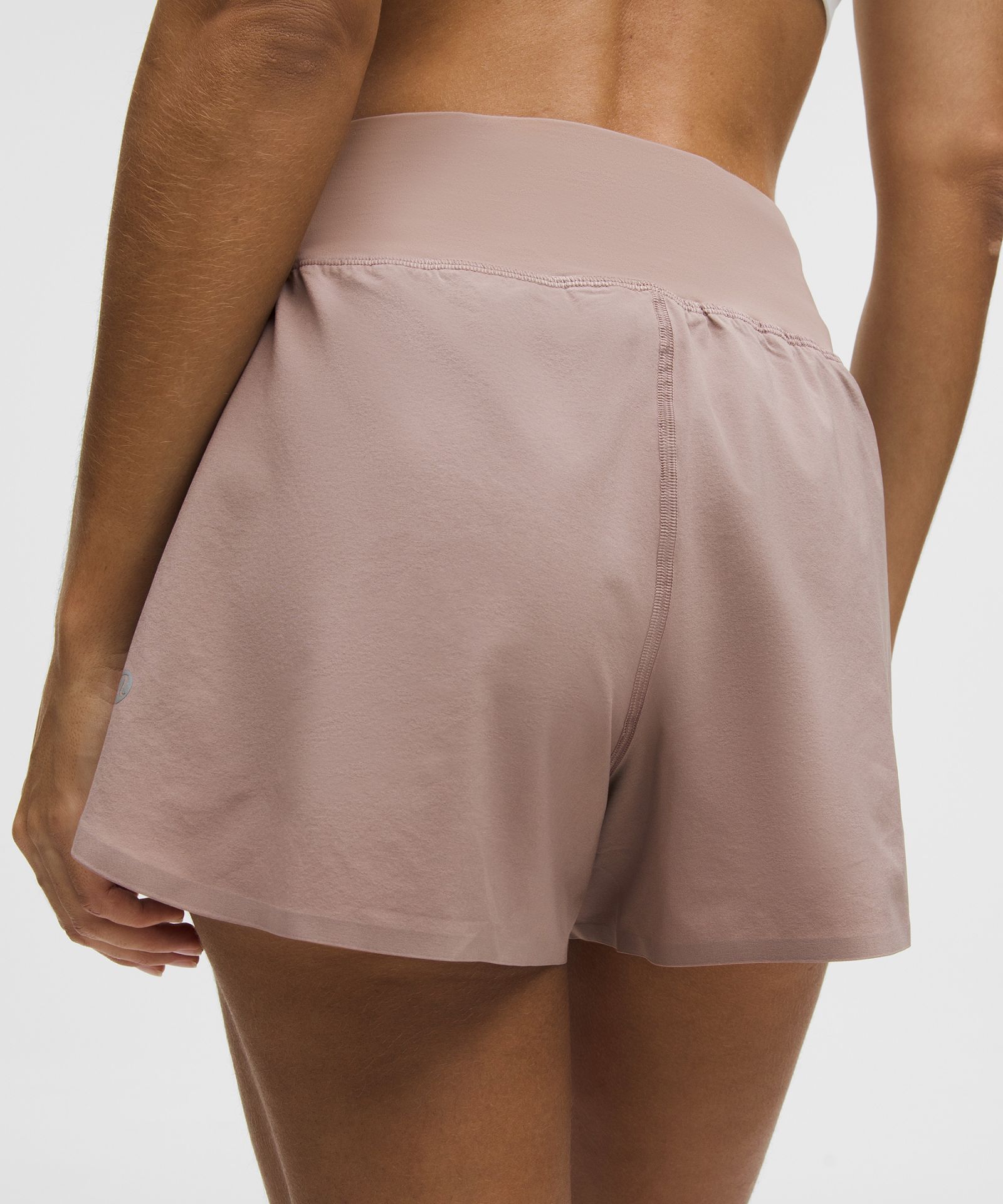 Женские беговые шорты Lululemon Fast and Free Classic-Fit — фото 6