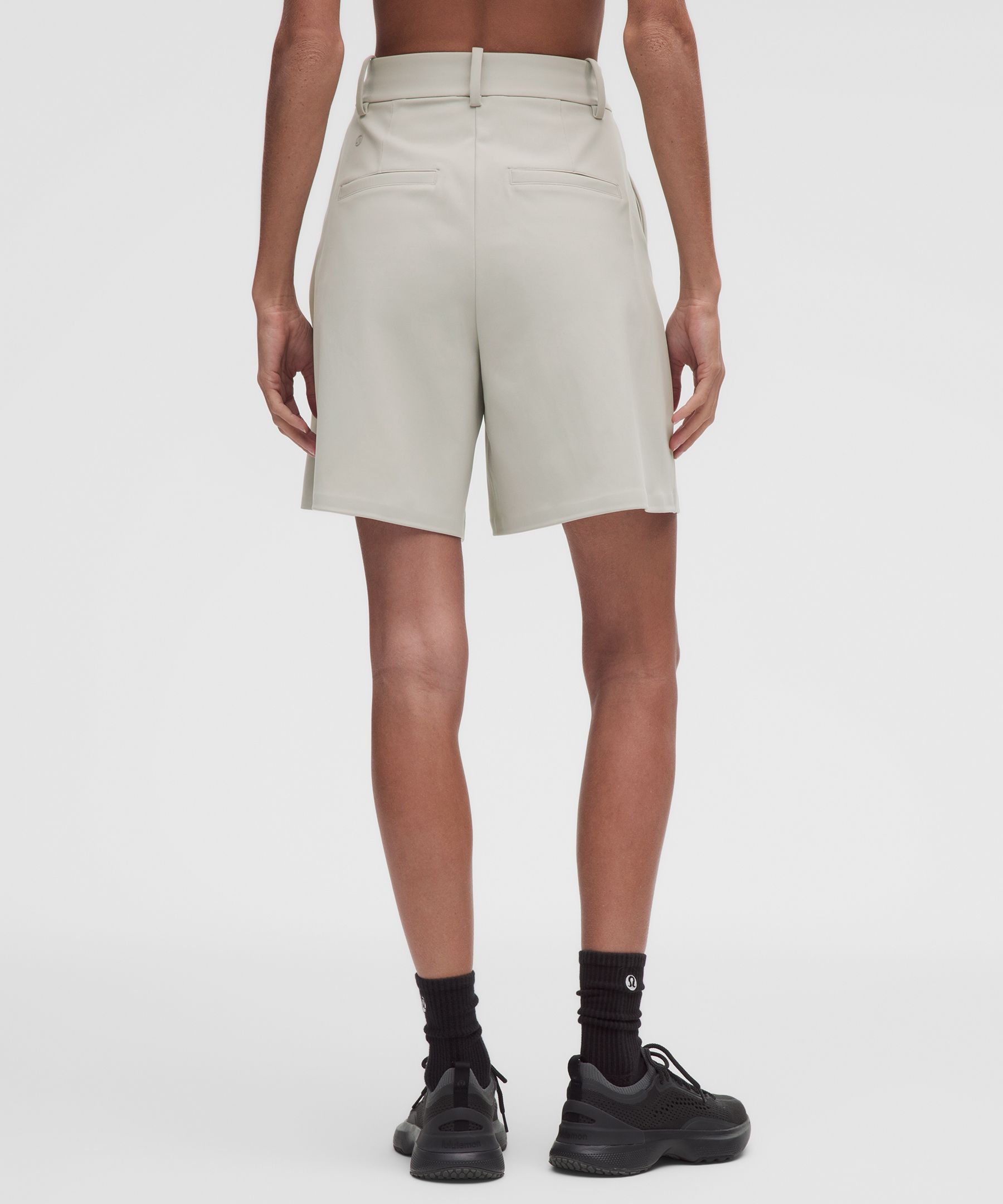 Daydrift Pleated High-Rise Short 7"