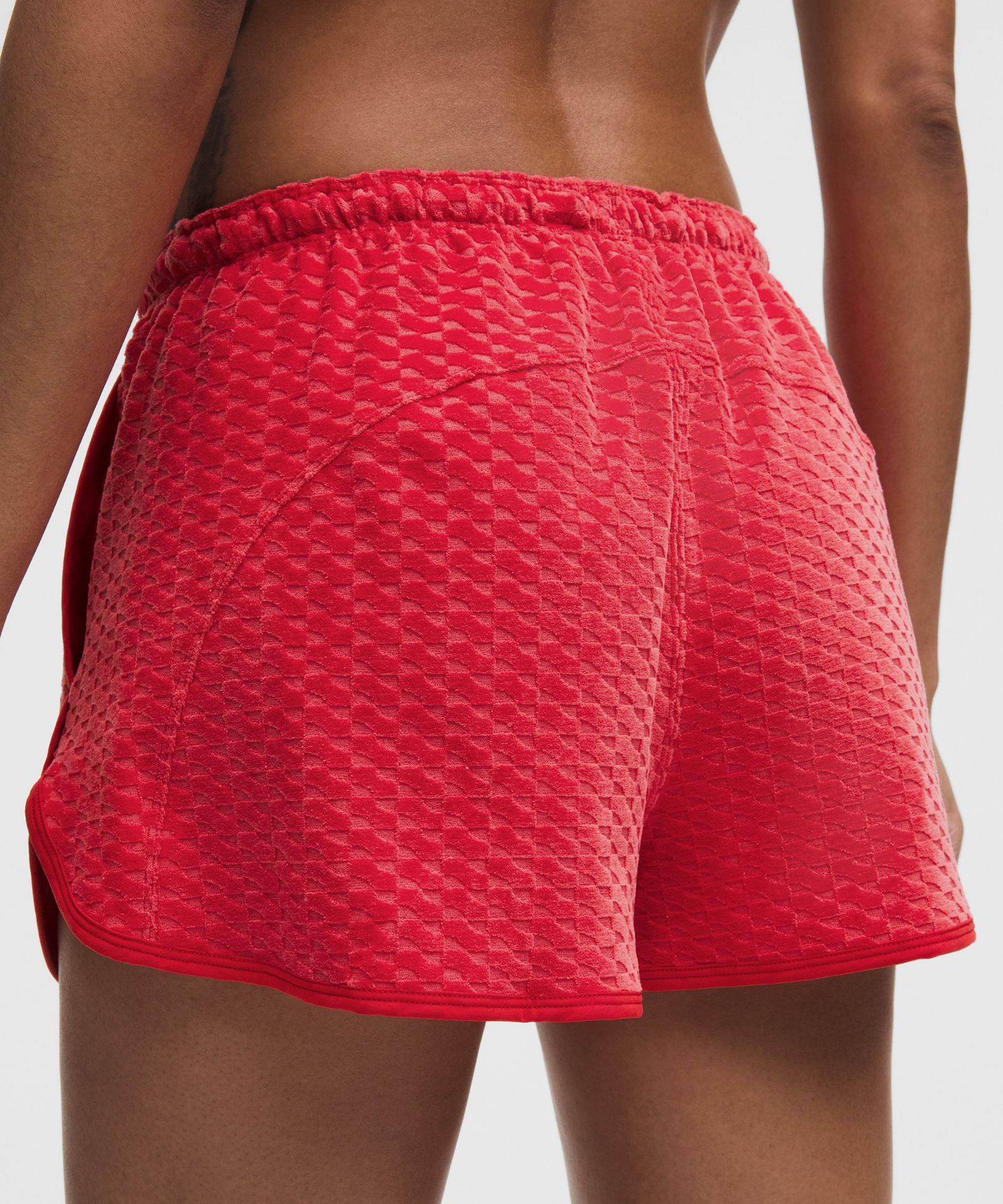 Женские шорты Lululemon Velvet Terry Slim-Fit 2 — фото 6
