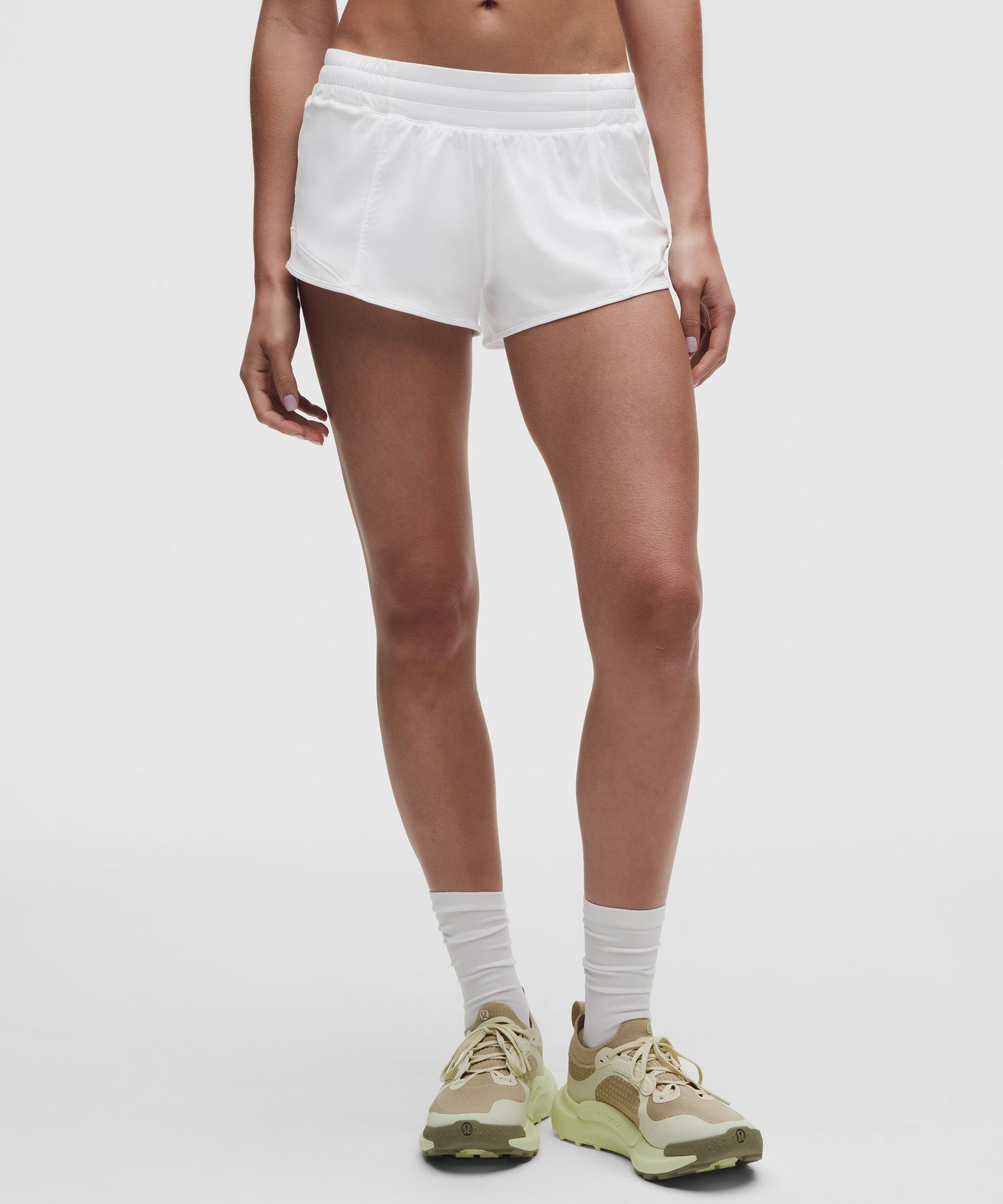 Shorts Hotty Hot de tiro bajo con forro interior 2.5"