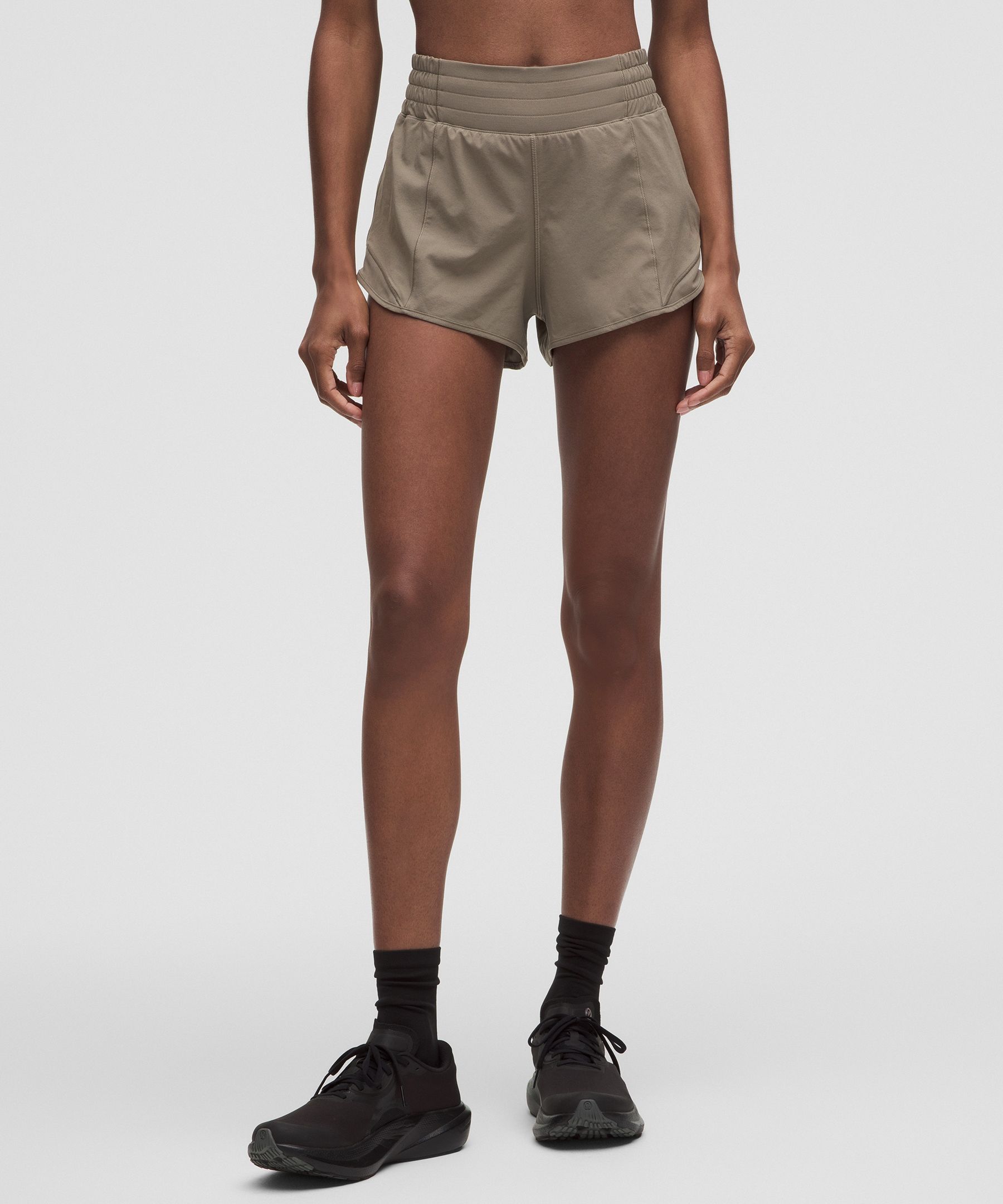 Short doublé taille haute Hotty Hot 6 cm