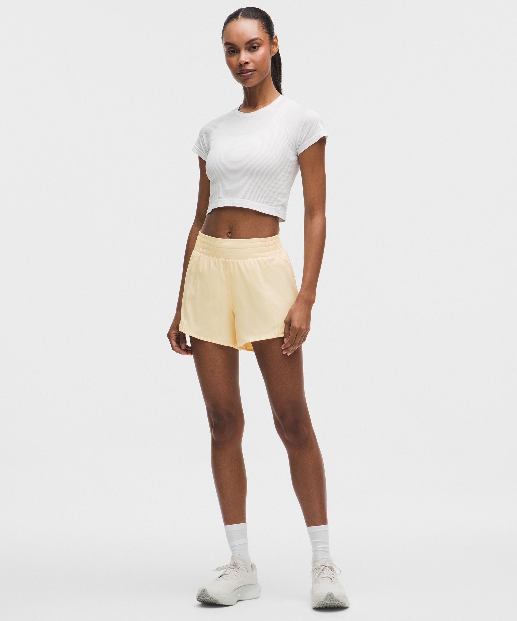 lululemon – Women’s Hotty Hot High-Rise Lined Shorts – 4″ – Color Yellow – Size 18