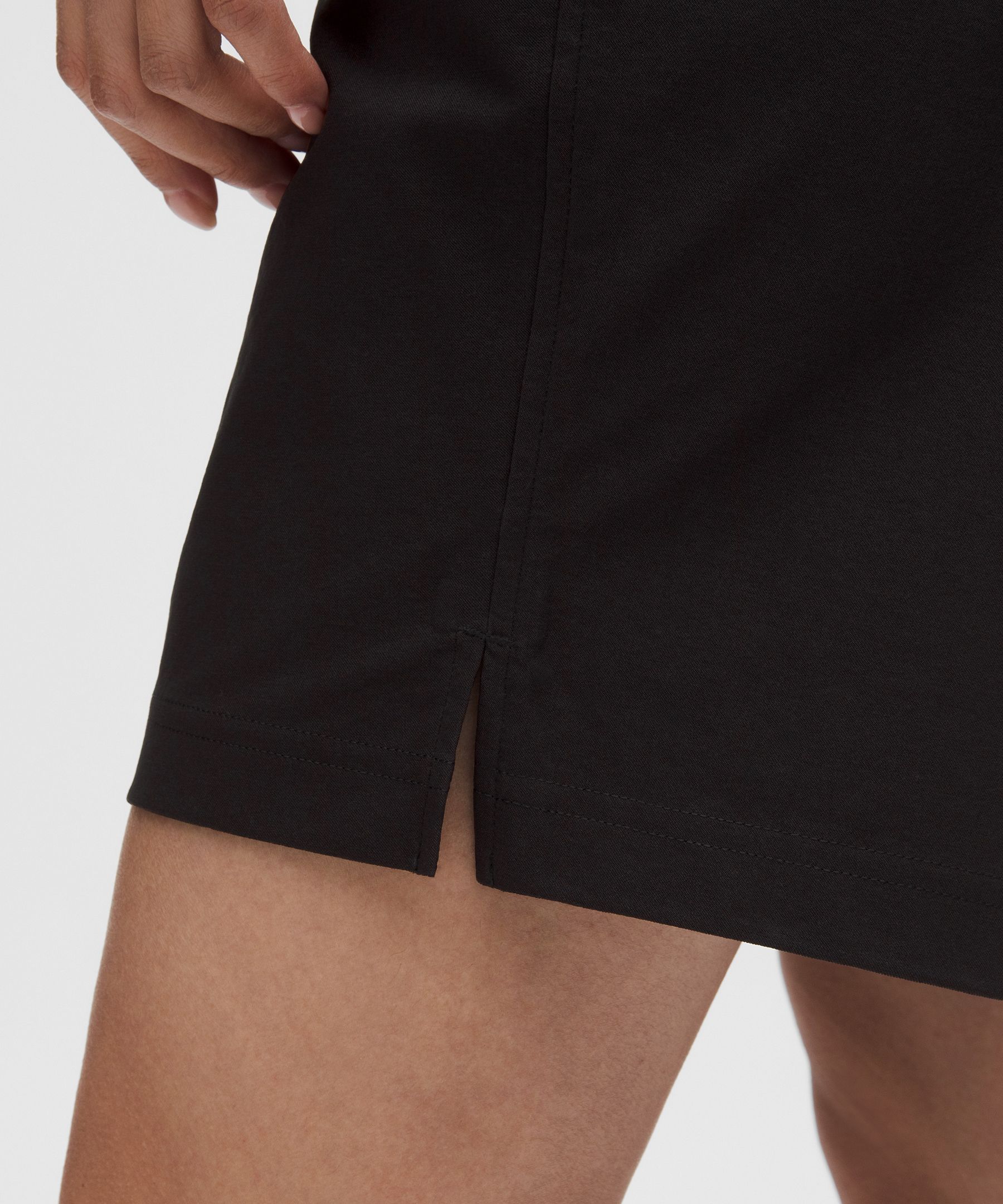 Lululemon Stretch Twill Bermuda Golf Shorts 10"