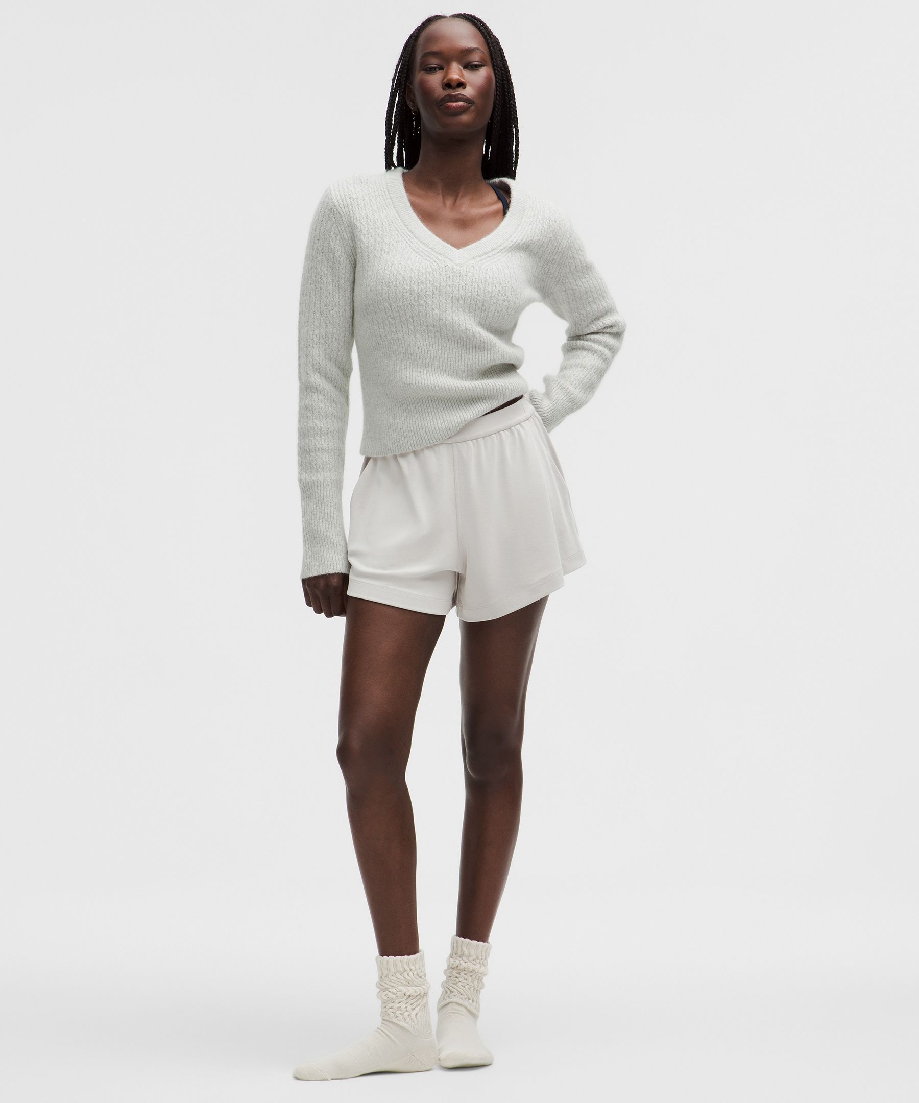 新品⭐ルルレモン　ソフトストリーム　プルオーバー Softstreme タートルネックプルオーバー | パーカー＆トレーナー