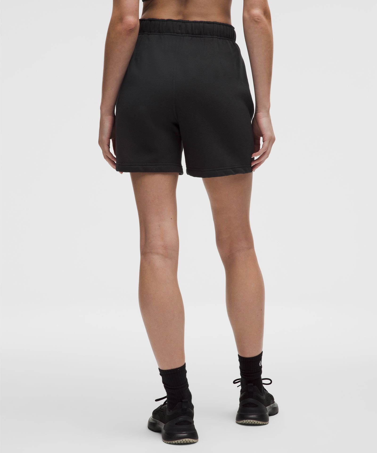 Женские шорты Lululemon Scuba High-Rise — фото 3