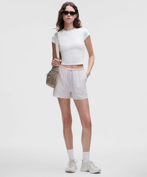 Lululemon Seersucker Check Mid-Rise Pull-On Short 3"