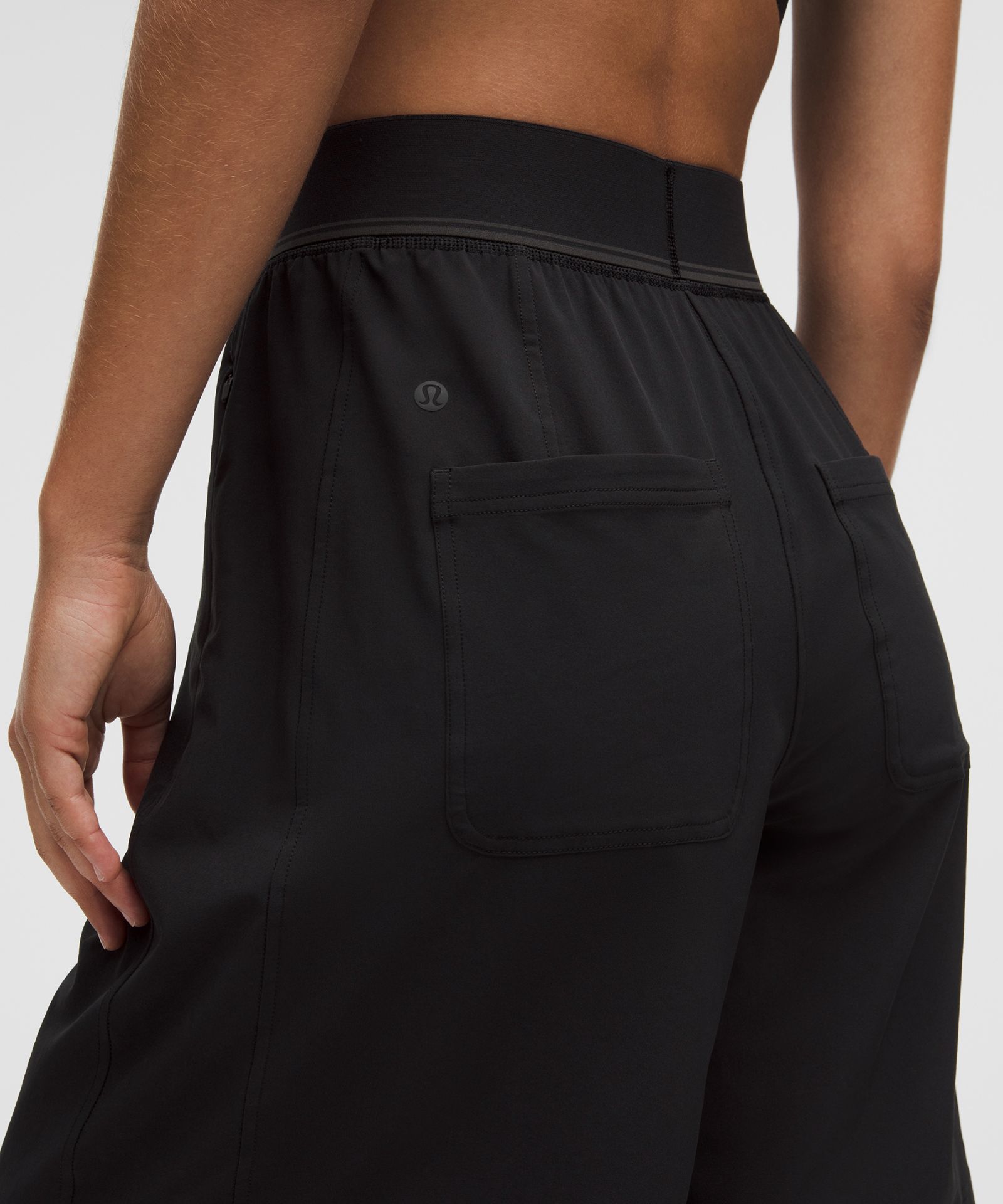 Lululemon Swift Relaxed Short 9" *Logo Waistband — фото 6