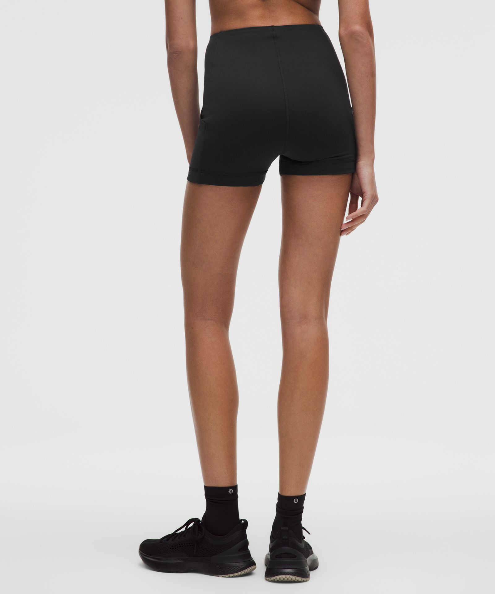 Женские теннисные шорты Lululemon High-Rise Layering — фото 3