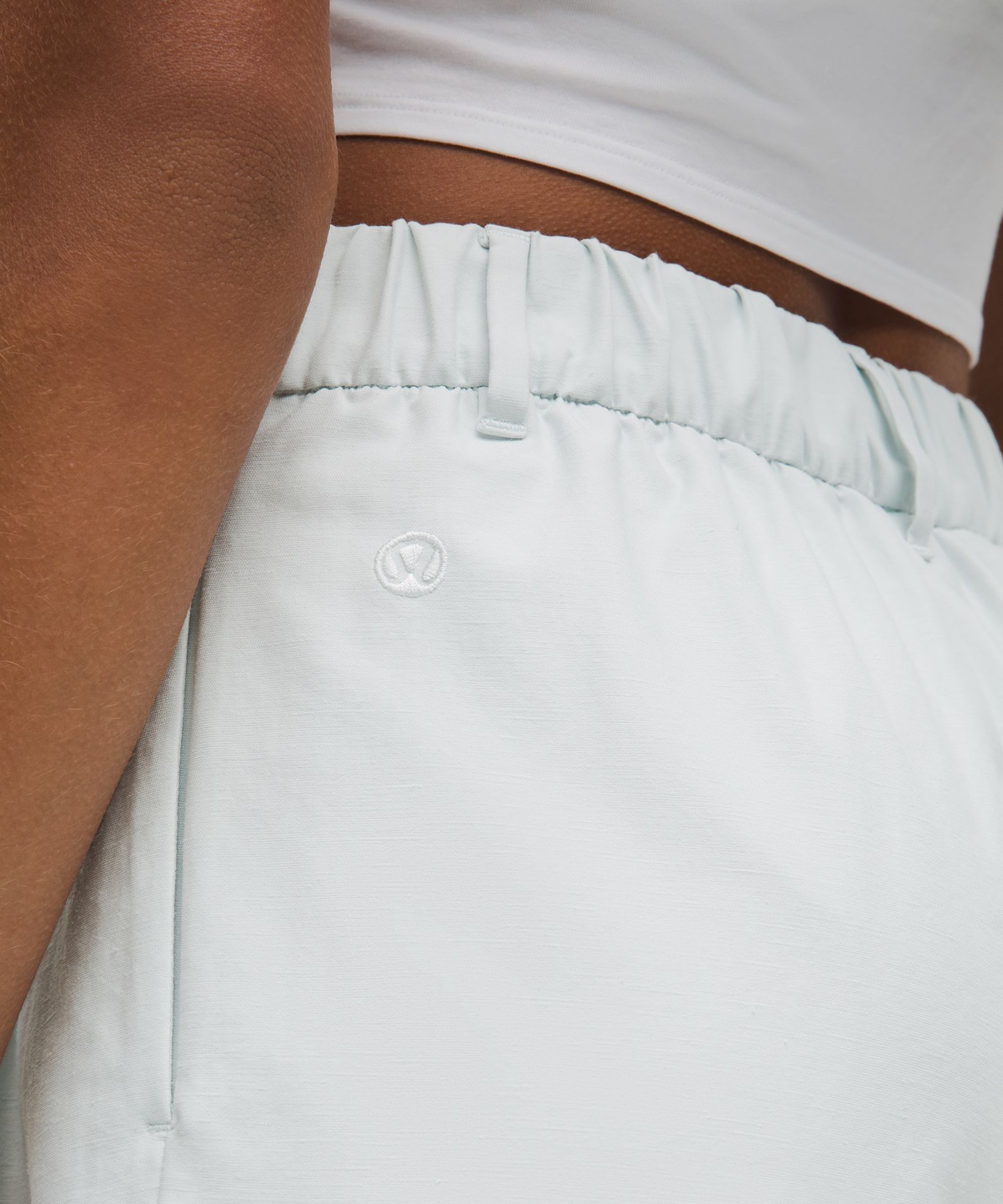 Lululemon LuluLinen High-Rise Short 6" — фото 5