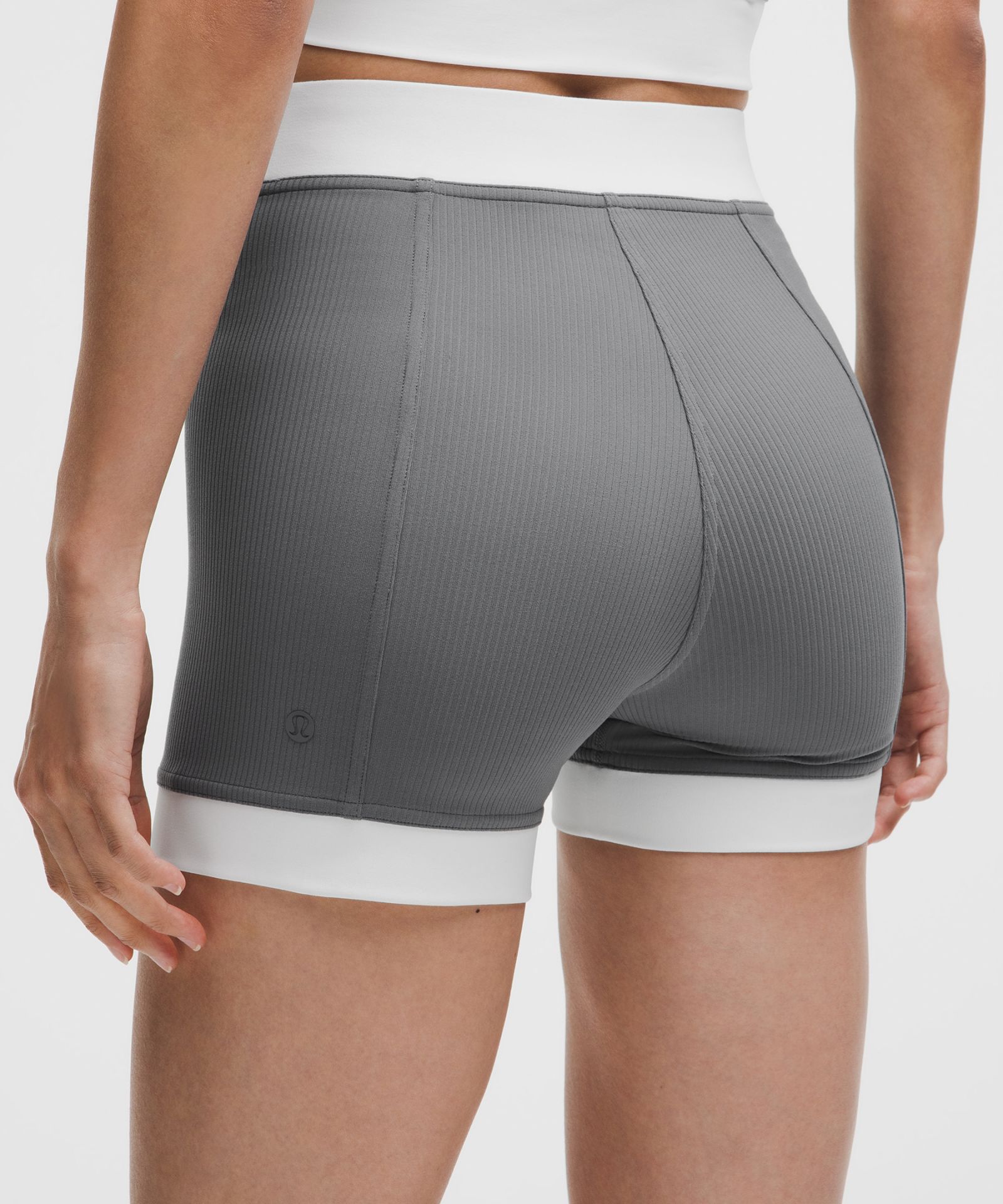 Lululemon Ribbed Nulu High-Rise Short 3.5" — фото 5