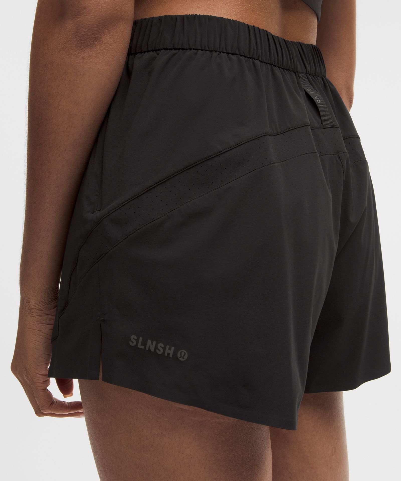 Женские шорты Lululemon Lightweight Active High-Rise 3 — фото 6