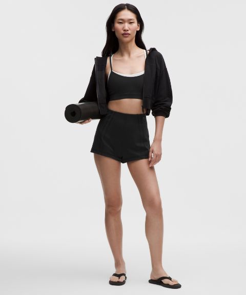 Женские мини-шорты Lululemon Define Luon