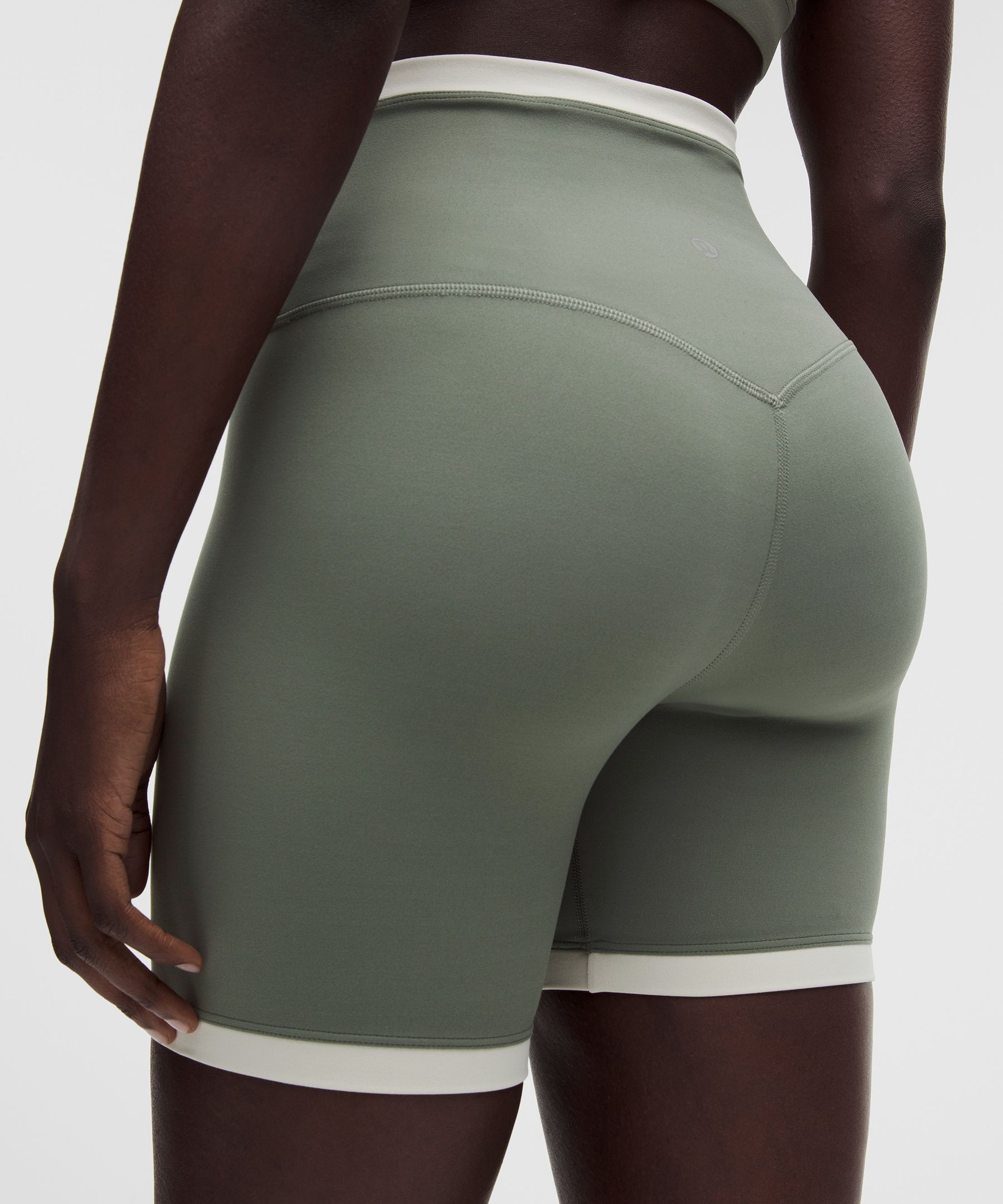 lululemon Align™ Super-High-Rise Short 6" *Trim