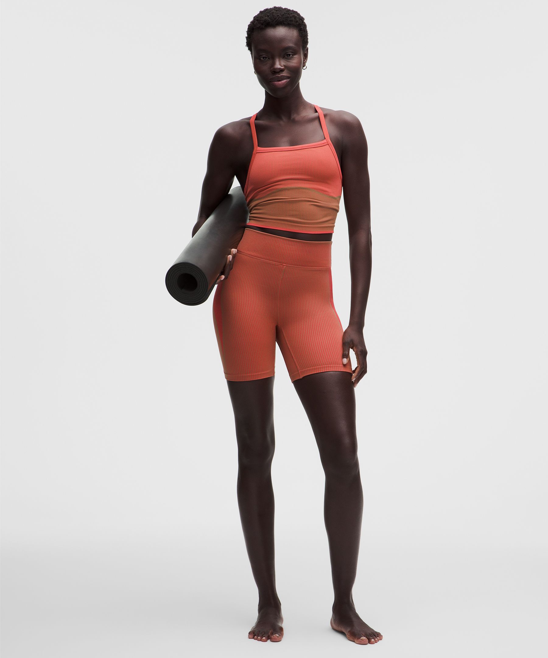 Salutations High-Rise Yoga Short 6"