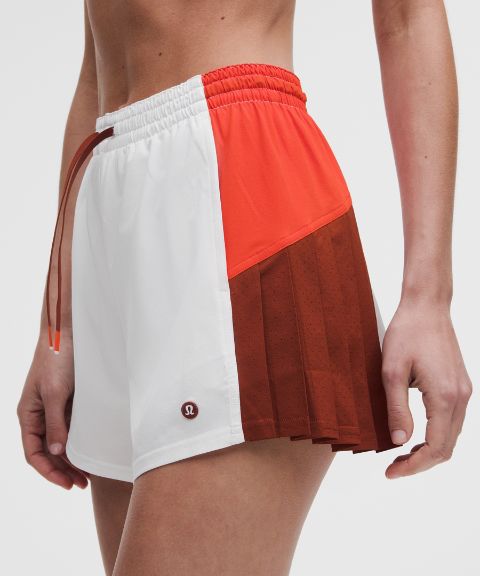 Женские теннисные шорты Lululemon Court Champ Side-Pleat High-Rise