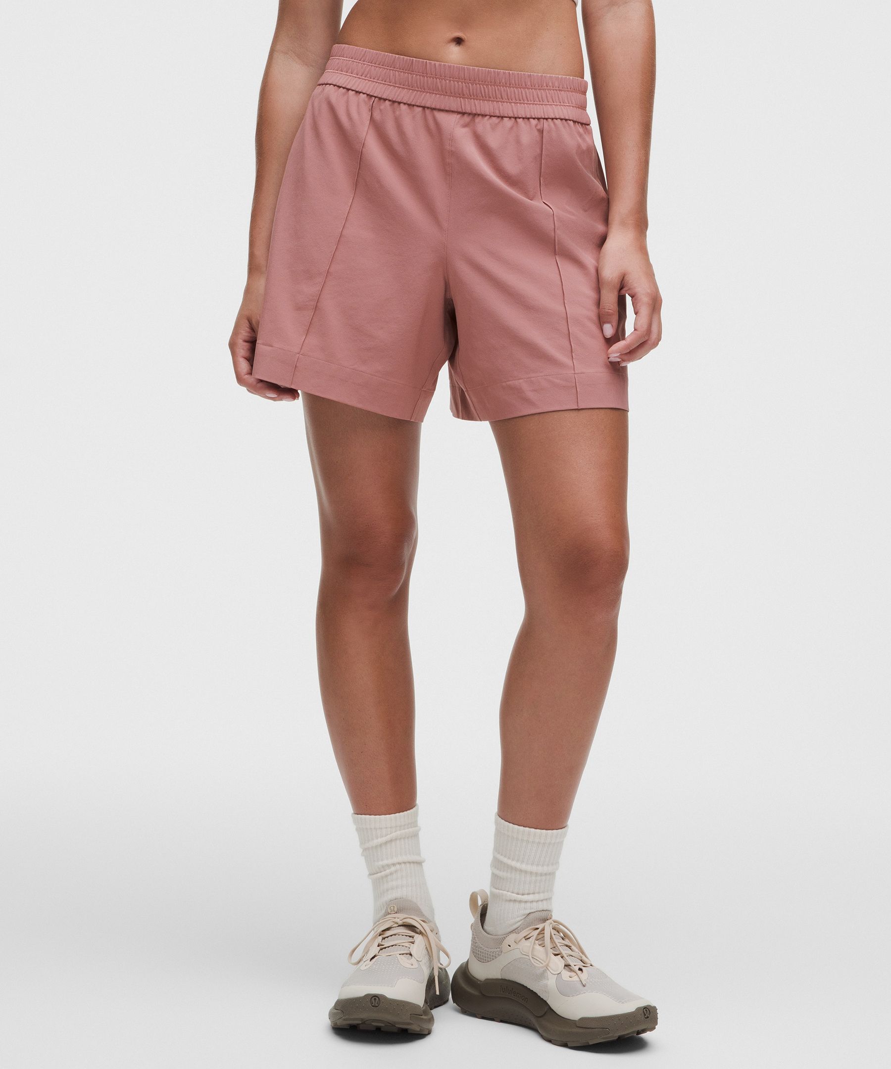 Breezily Mid-Rise Short 6"