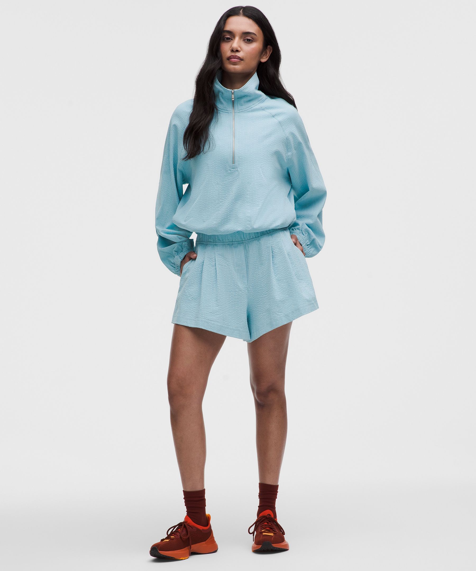 Short &agrave; pinces taille haute en WovenAir seersucker 9 cm