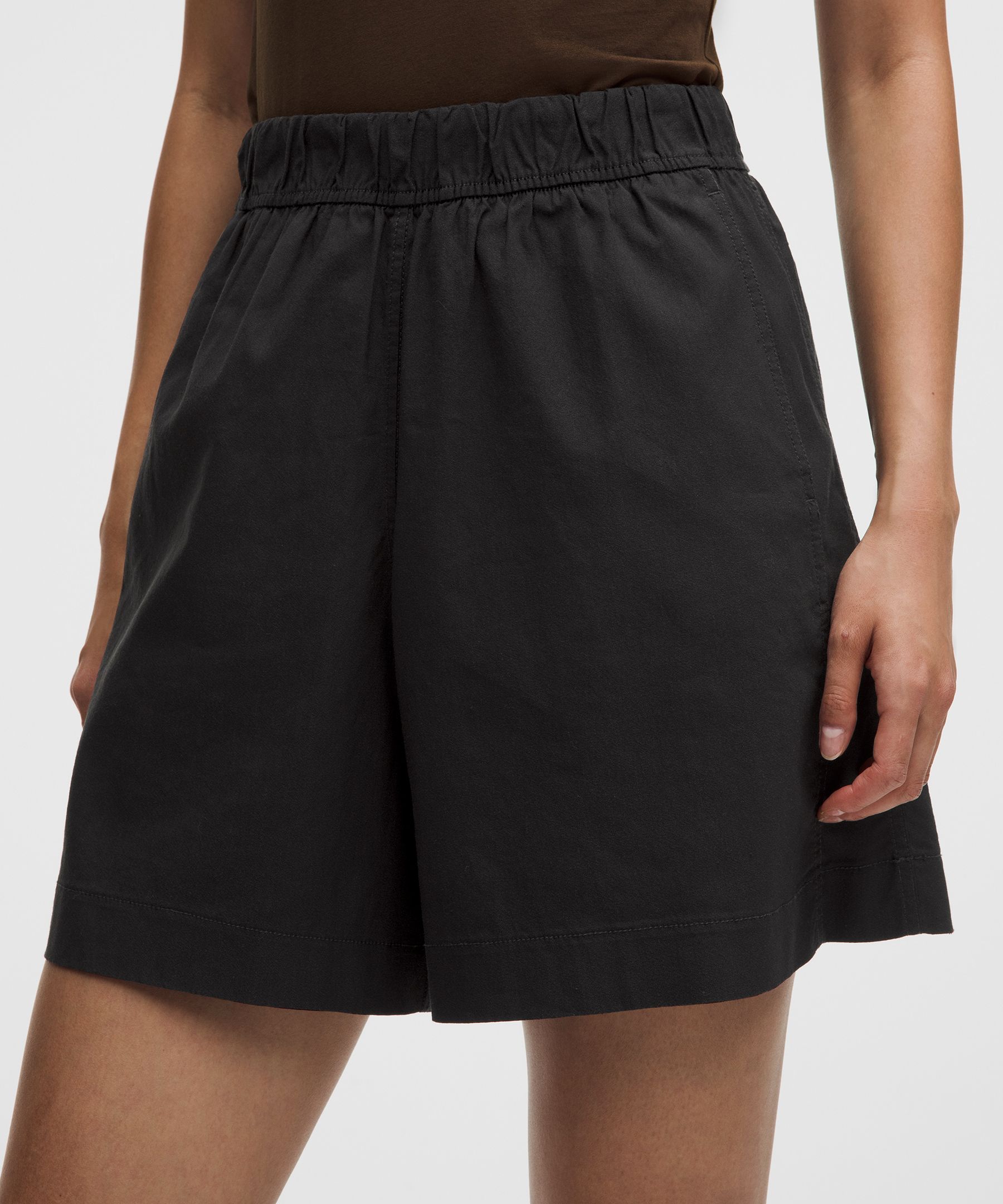Short LuluLinen taille haute coupe d&eacute;contract&eacute;e 18 cm