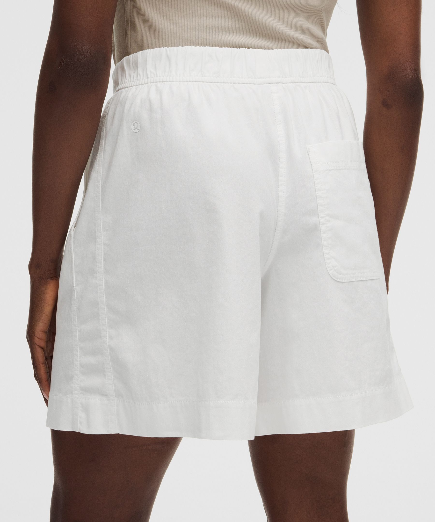 Short LuluLinen taille haute coupe d&eacute;contract&eacute;e 18 cm