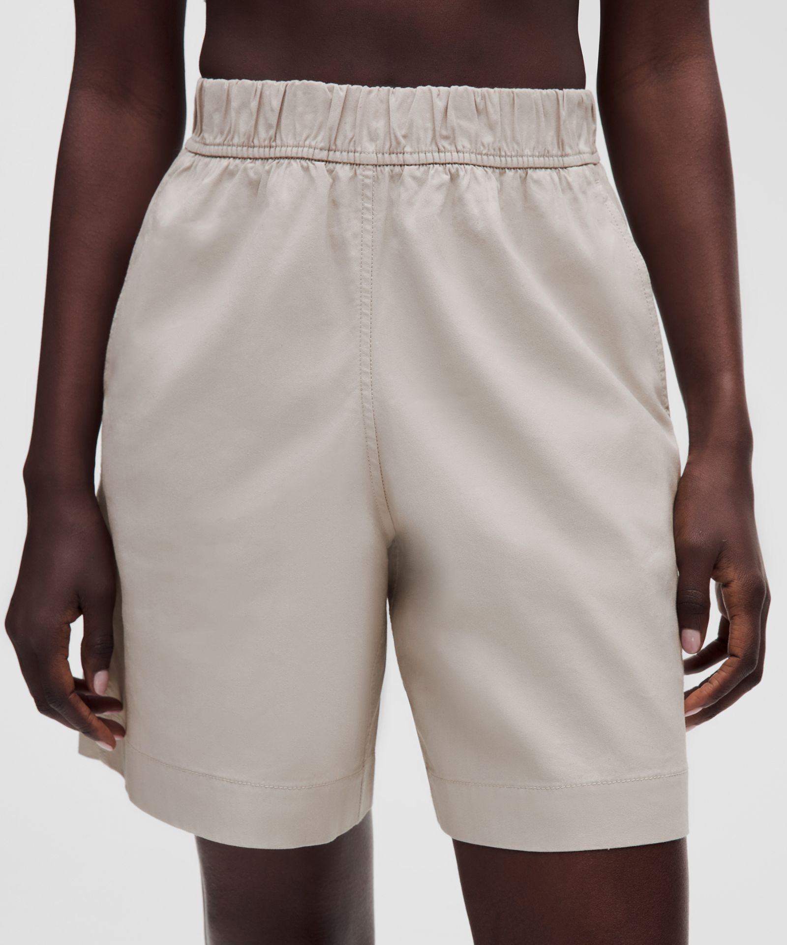 Женские шорты Lululemon LuluLinen High-Rise Relaxed-Fit — фото 4