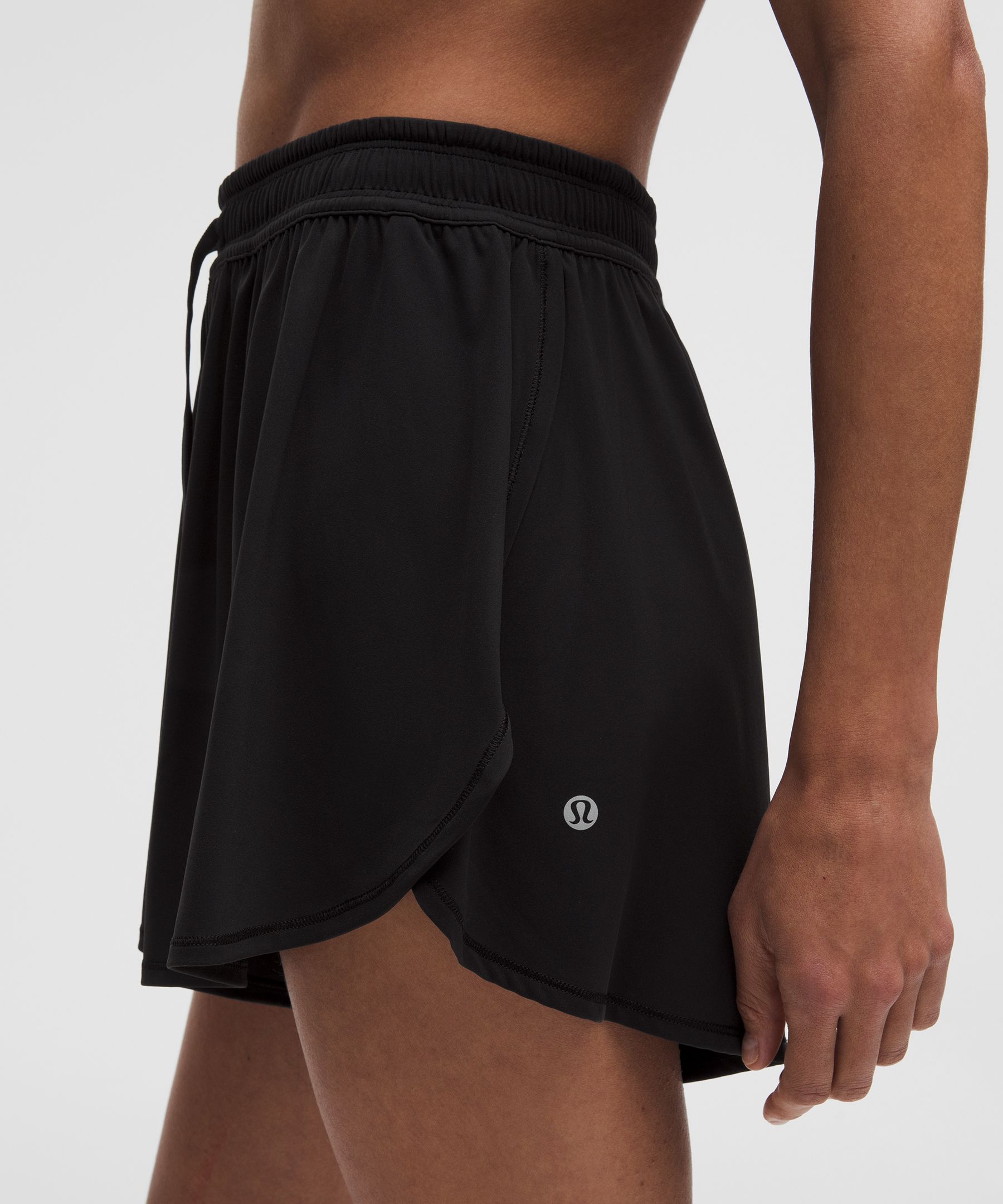 Silky High-Rise Relaxed Short 3"