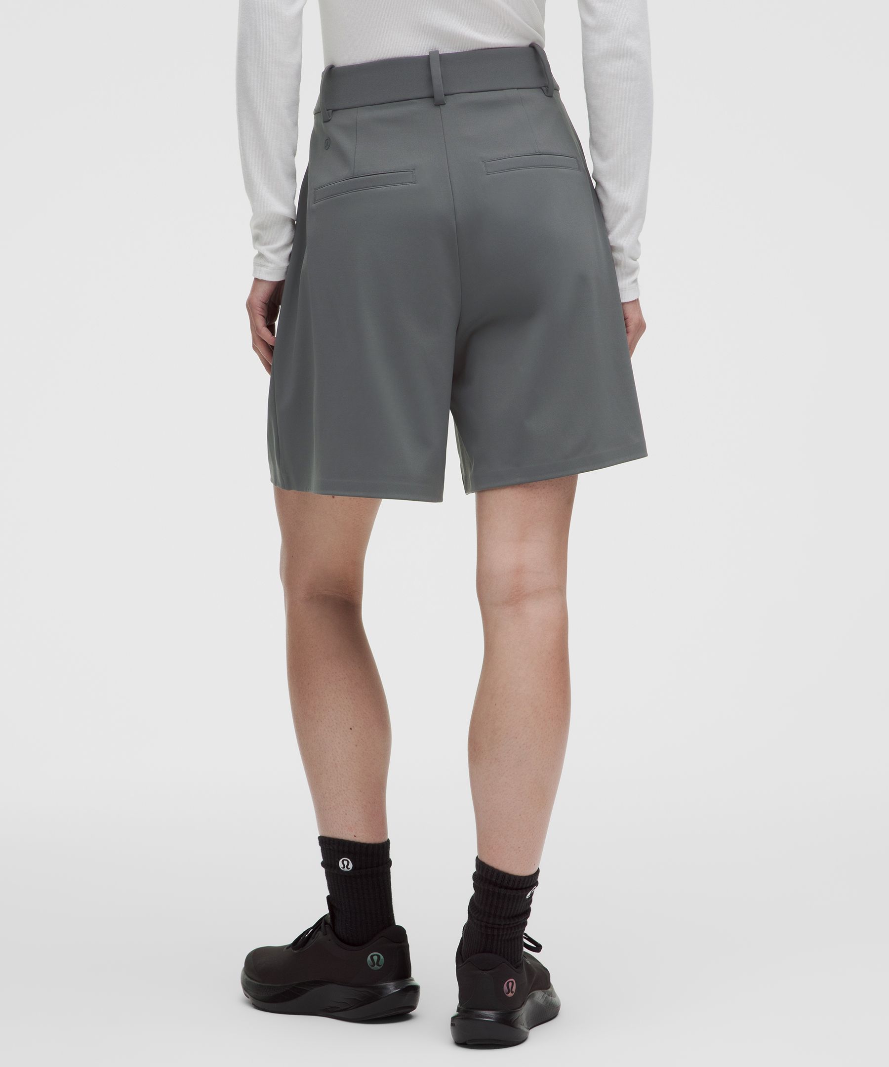 Daydrift Pleated High-Rise Short 7"