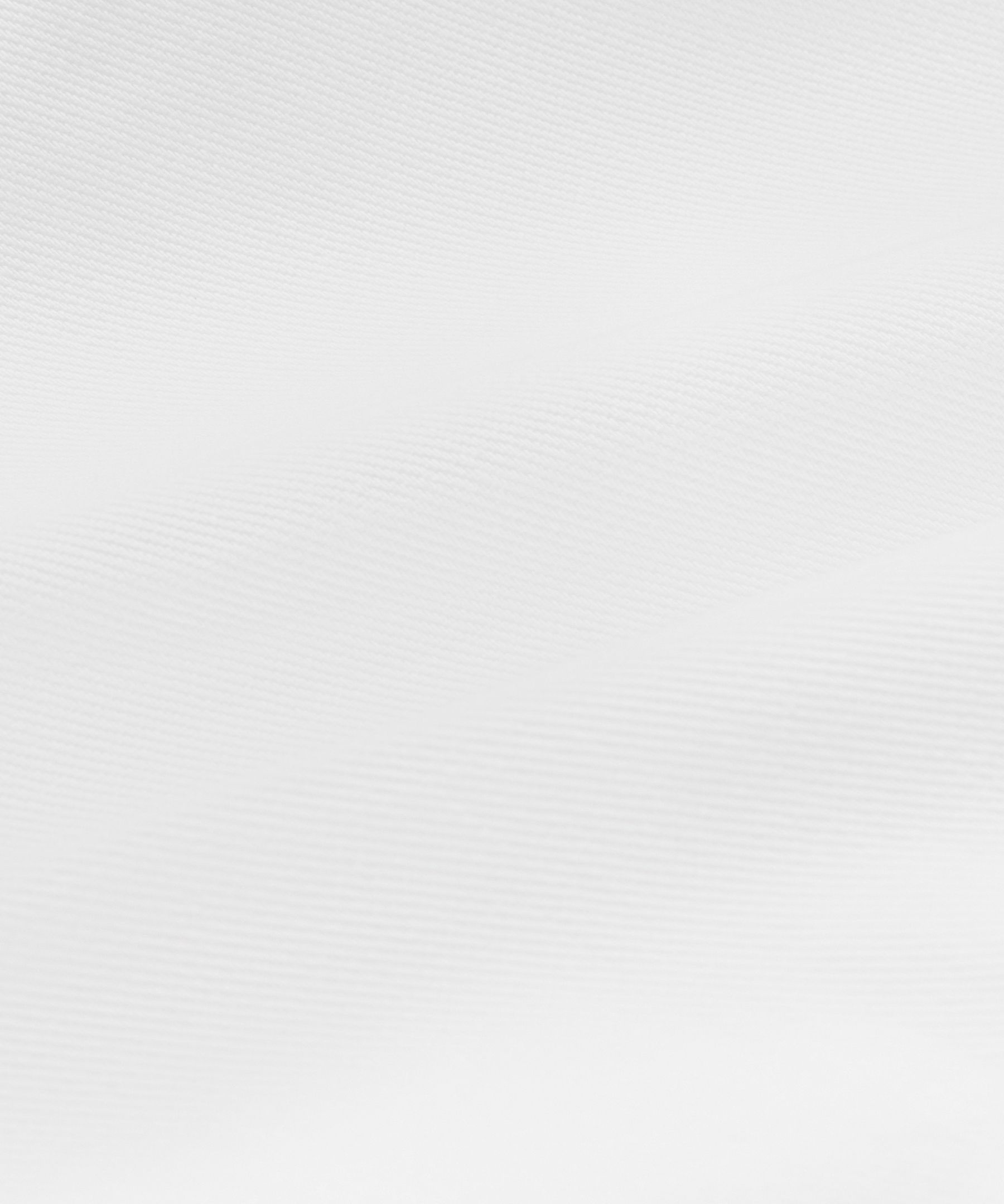EasyFive Mid-Rise Short 4.5"