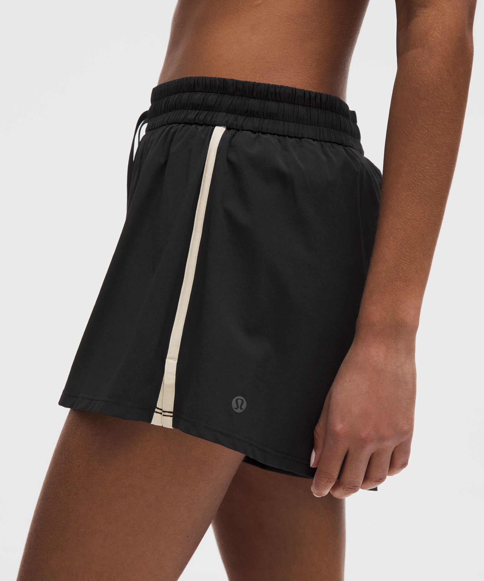 Lululemon Swift Relaxed High-Rise Running Short 2.5" — фото 5