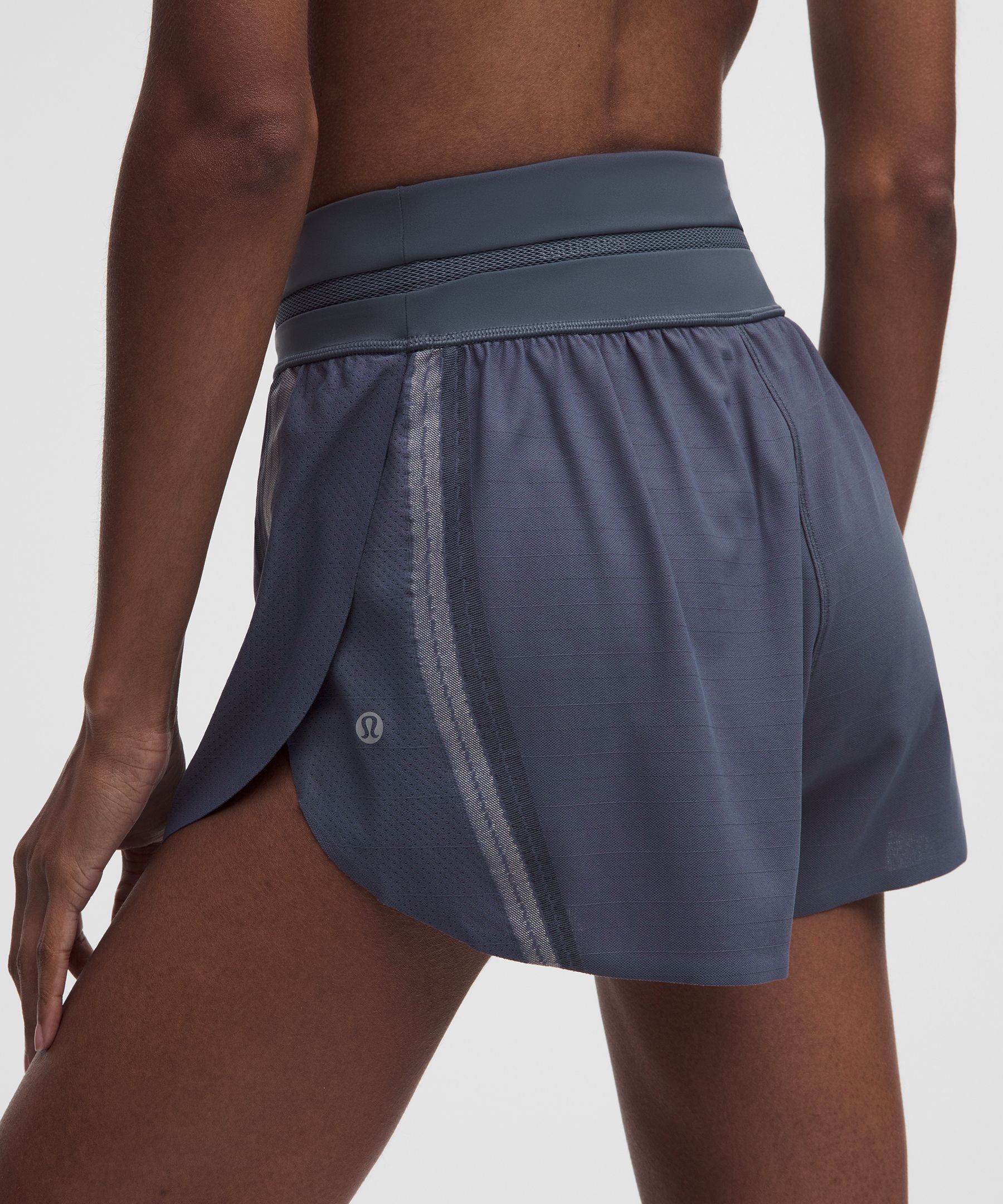 Fast and Free Airflow Mid-Rise Running Short 3&rdquo;