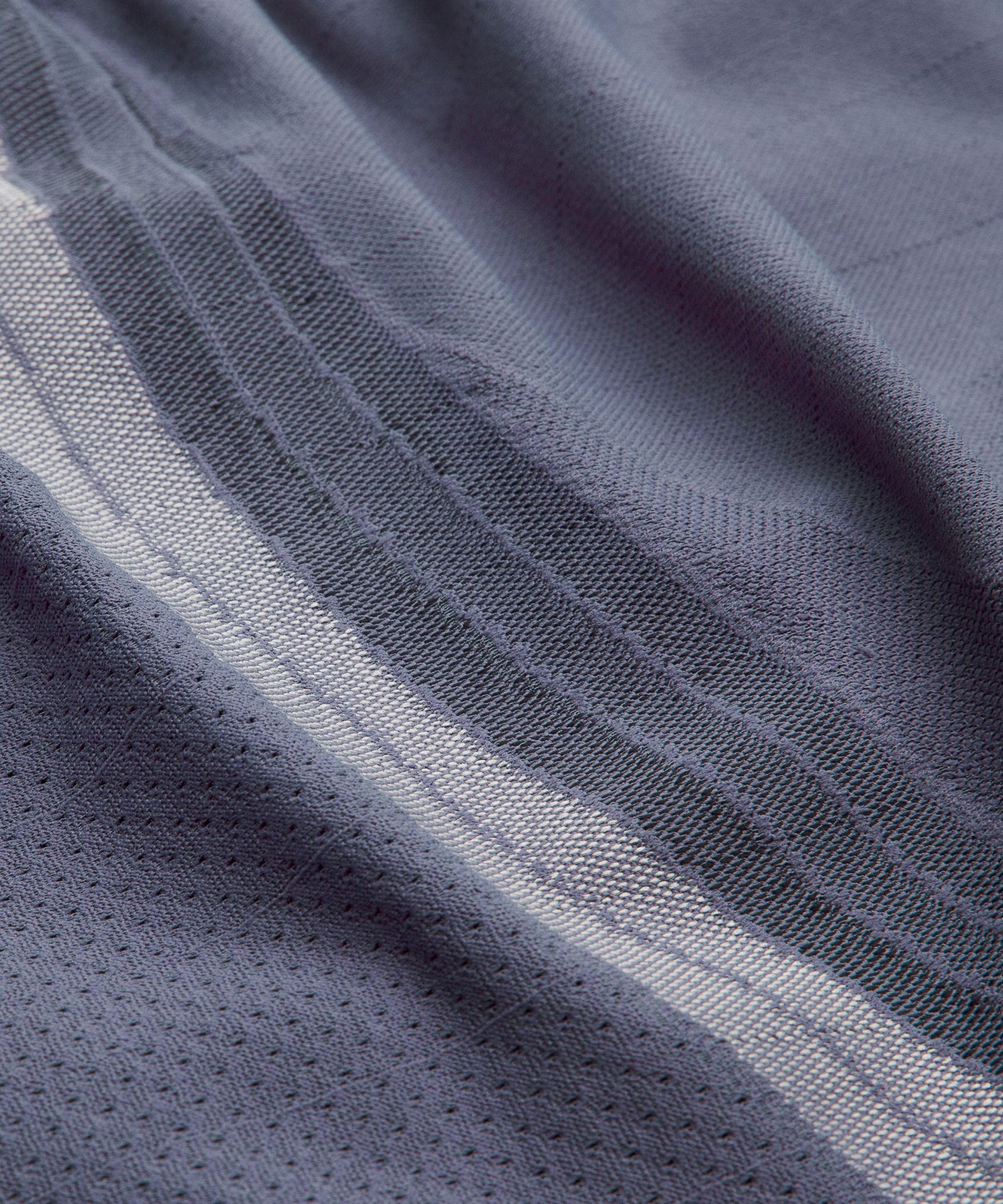 Fast and Free Airflow Mid-Rise Running Short 3&rdquo;
