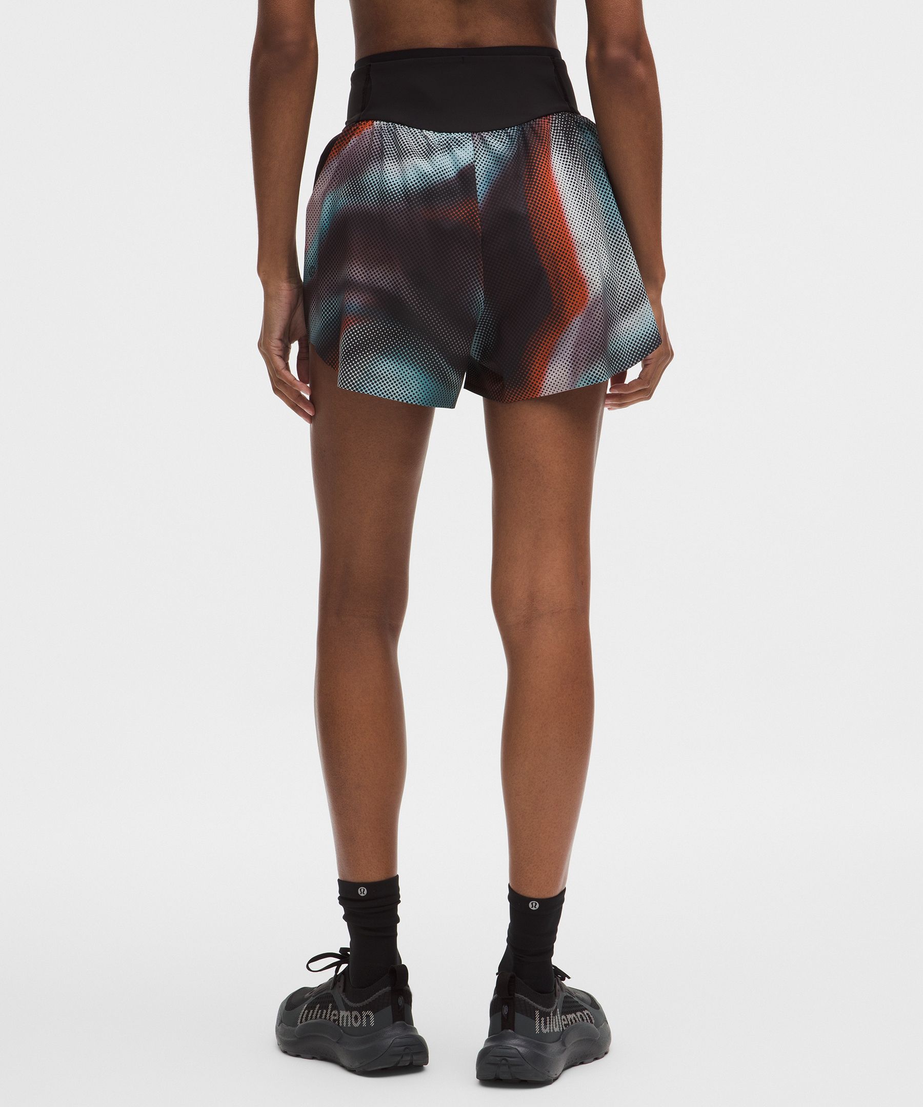 Short lululemon Go Further fendu taille haute 8&nbsp;cm