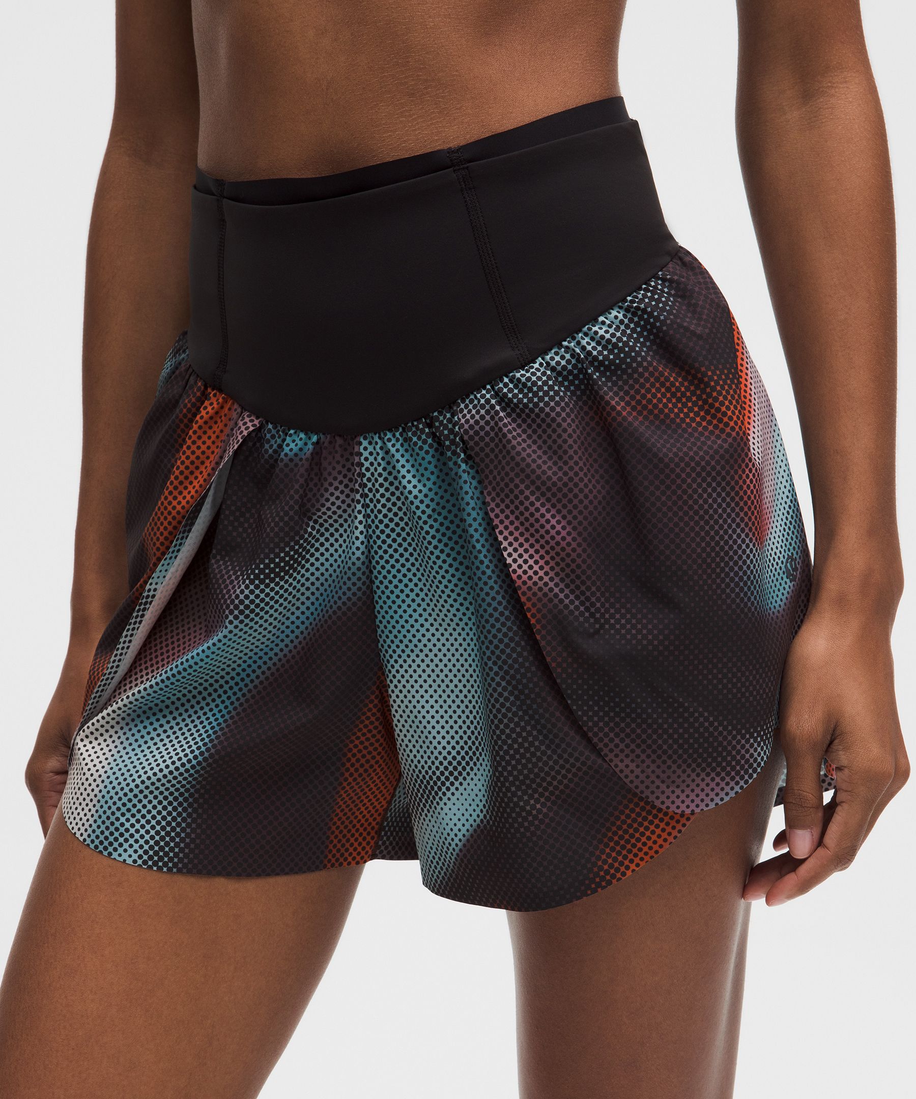 Short lululemon Go Further fendu taille haute 8&nbsp;cm