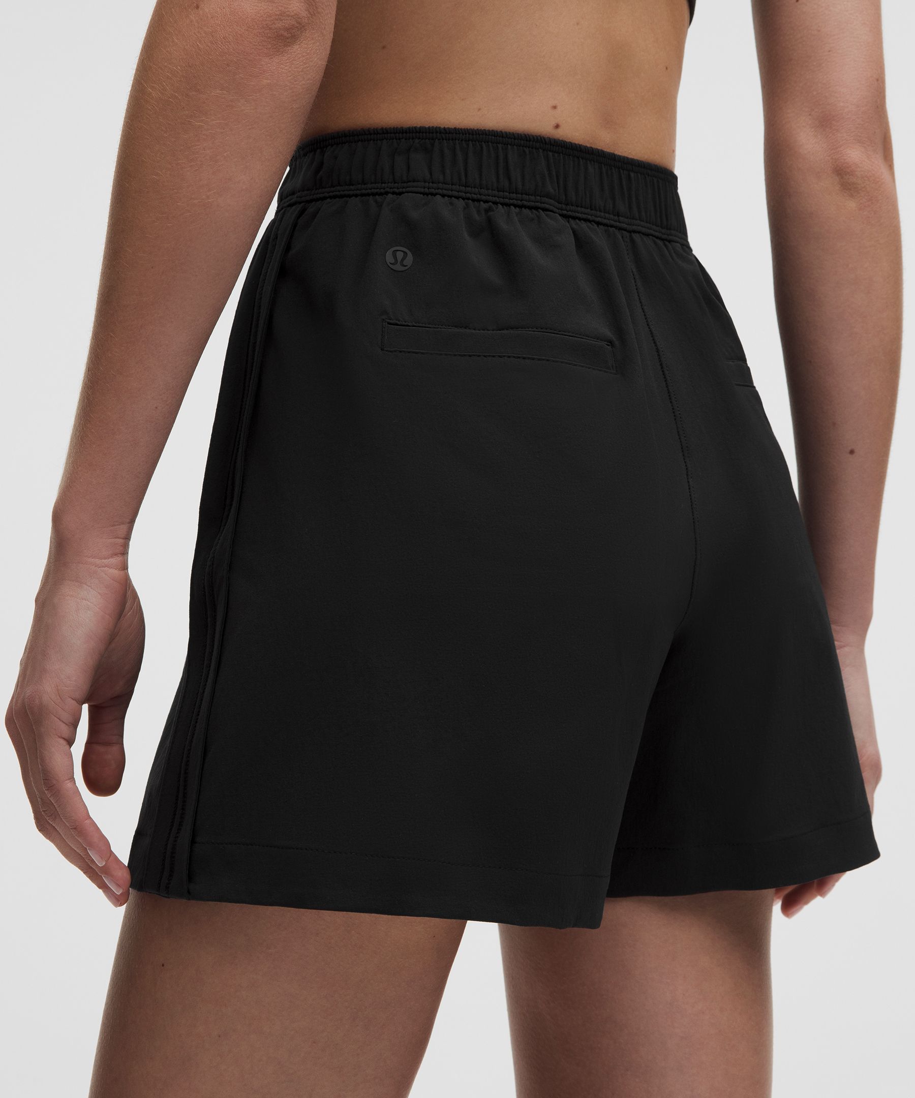 Stretch Woven High-Rise Short 4"