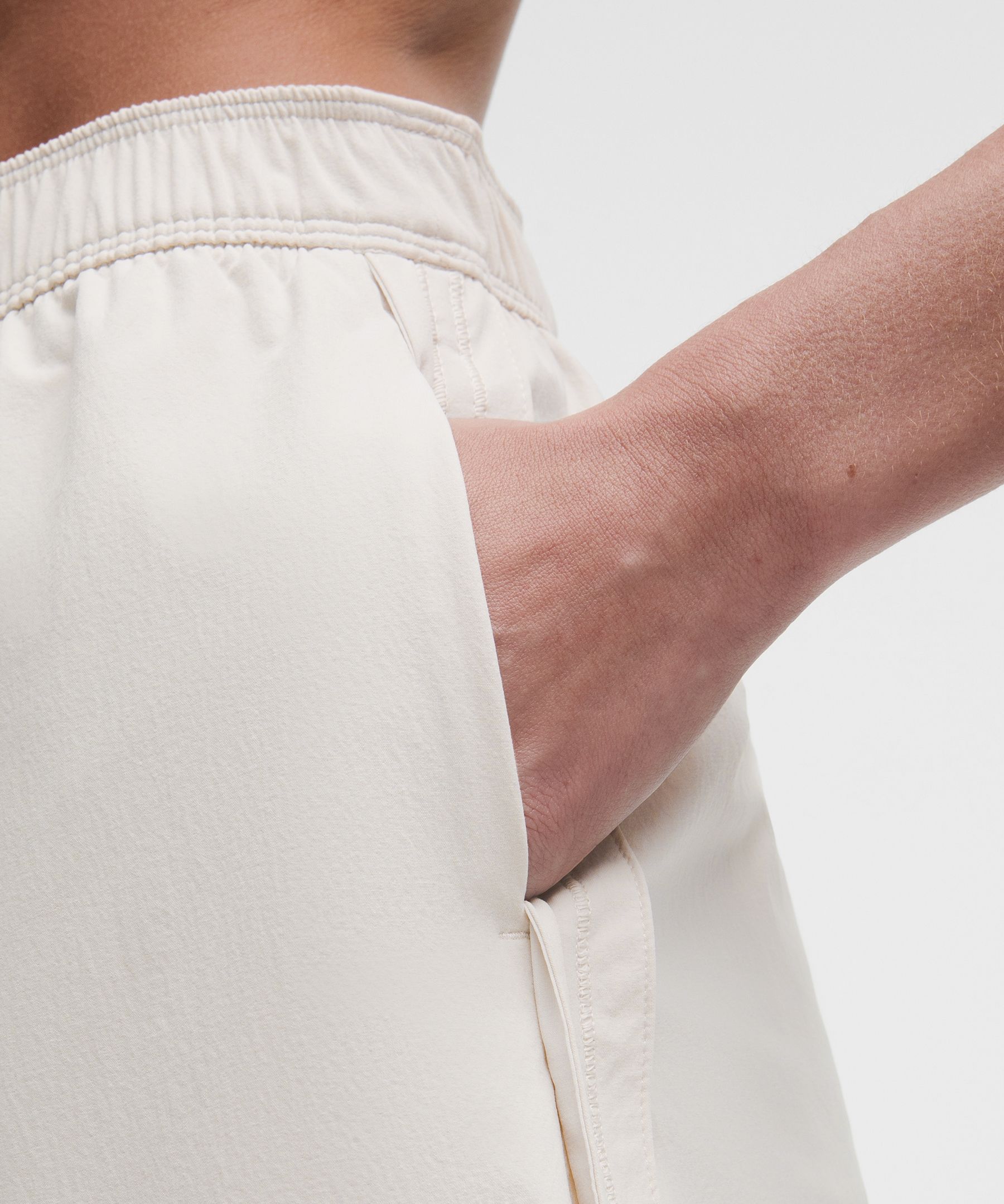 Stretch Woven High-Rise Short 4"