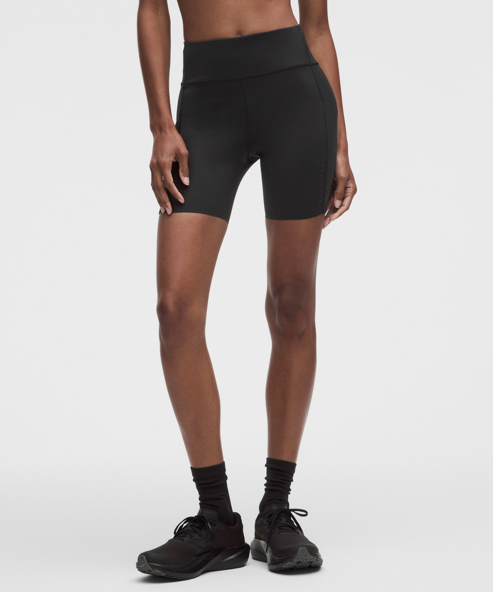 Lululemon Fast and Free 6-Pocket High-Rise Short 6" *Updated Design — фото 2