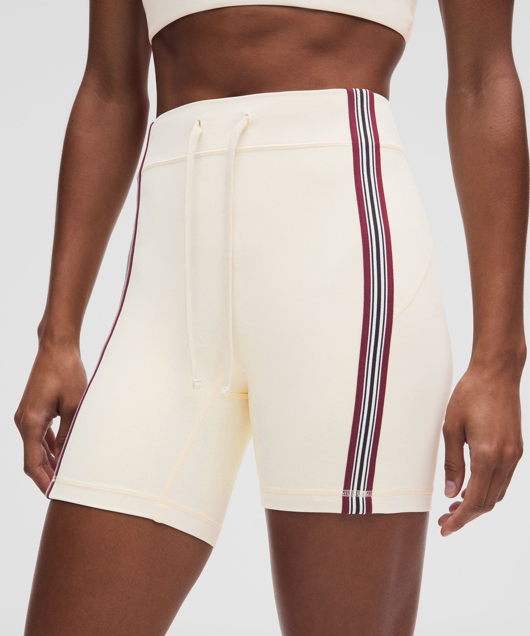 Groove High-Rise Short 6"