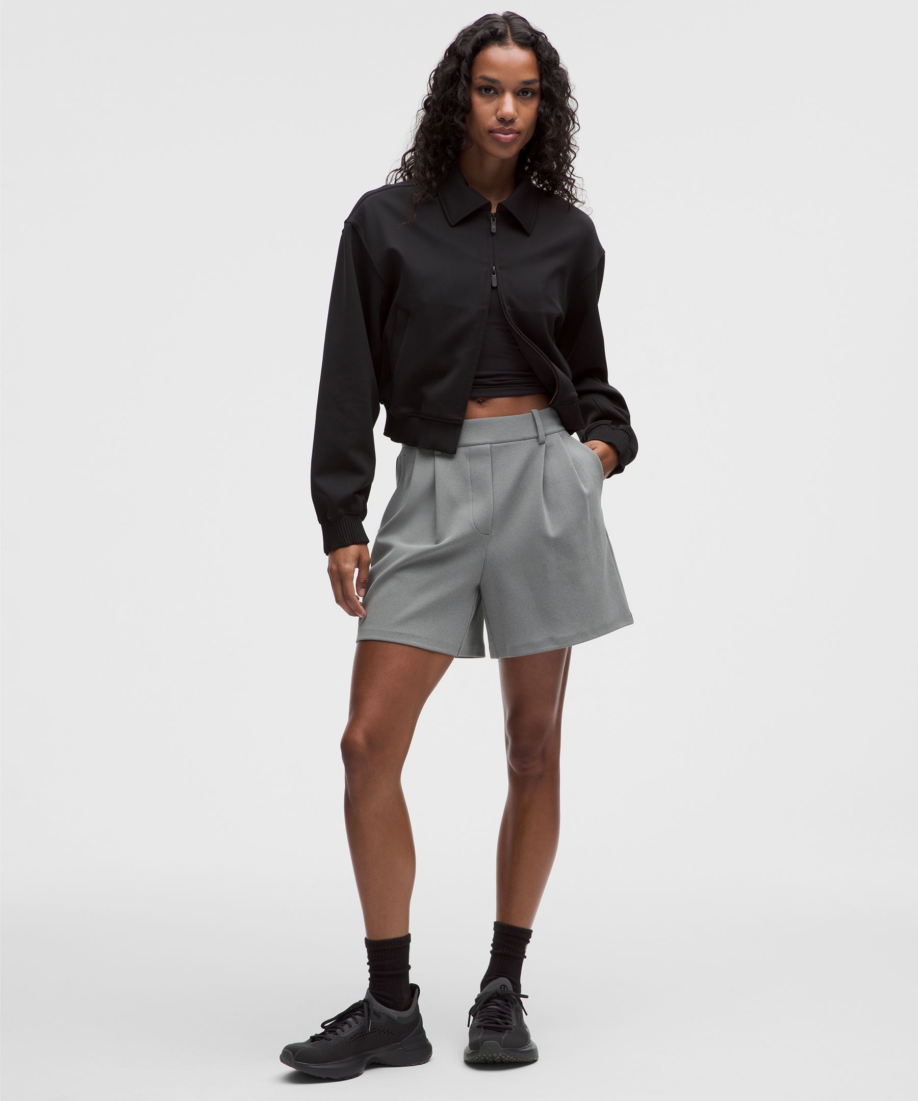 Daydrift High-Rise Pleated Short 5"