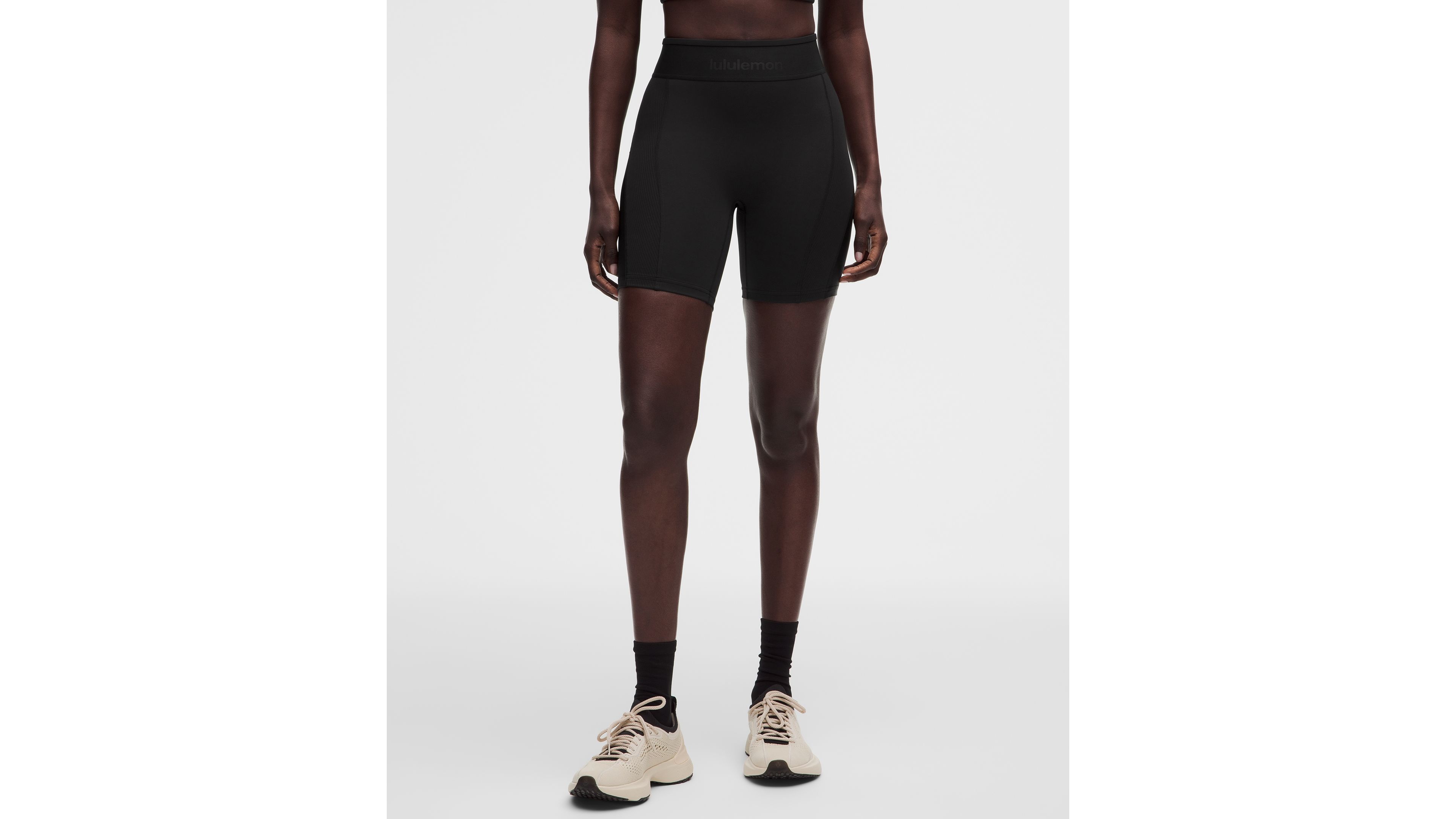 License to Train High-RIse Short 6" *Panelled