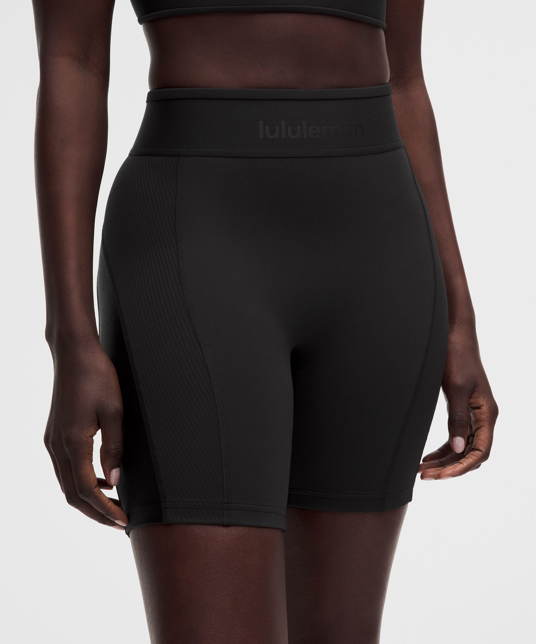 Short License to Train taille haute 15&nbsp;cm *Empi&egrave;cements