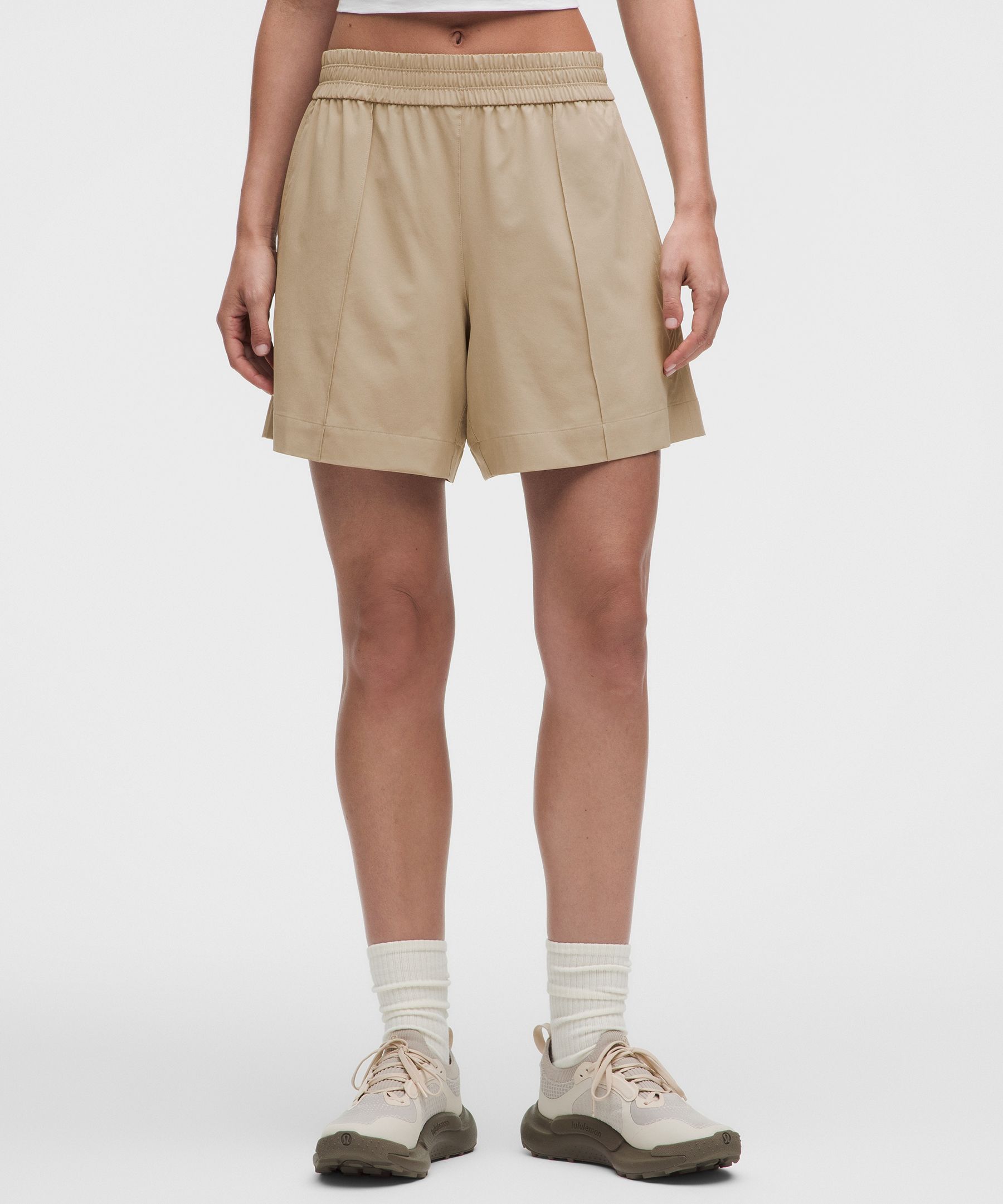 Breezily Mid-Rise Short 6"