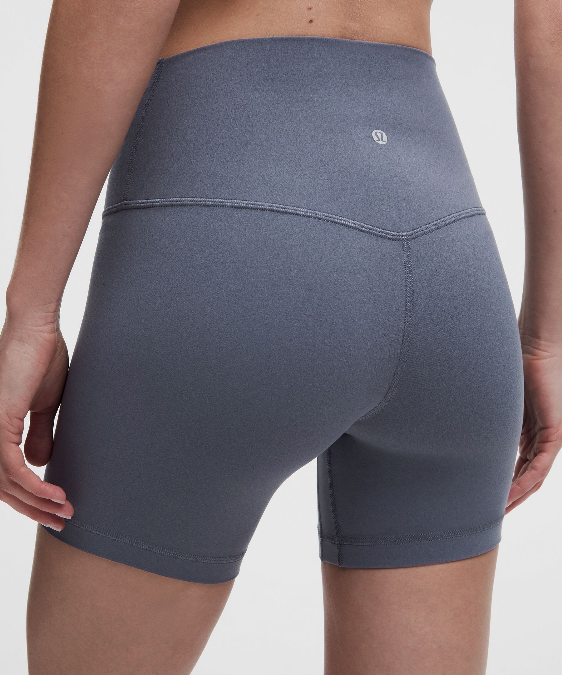 lululemon Align No Line&trade; 高腰瑜伽短褲 6"