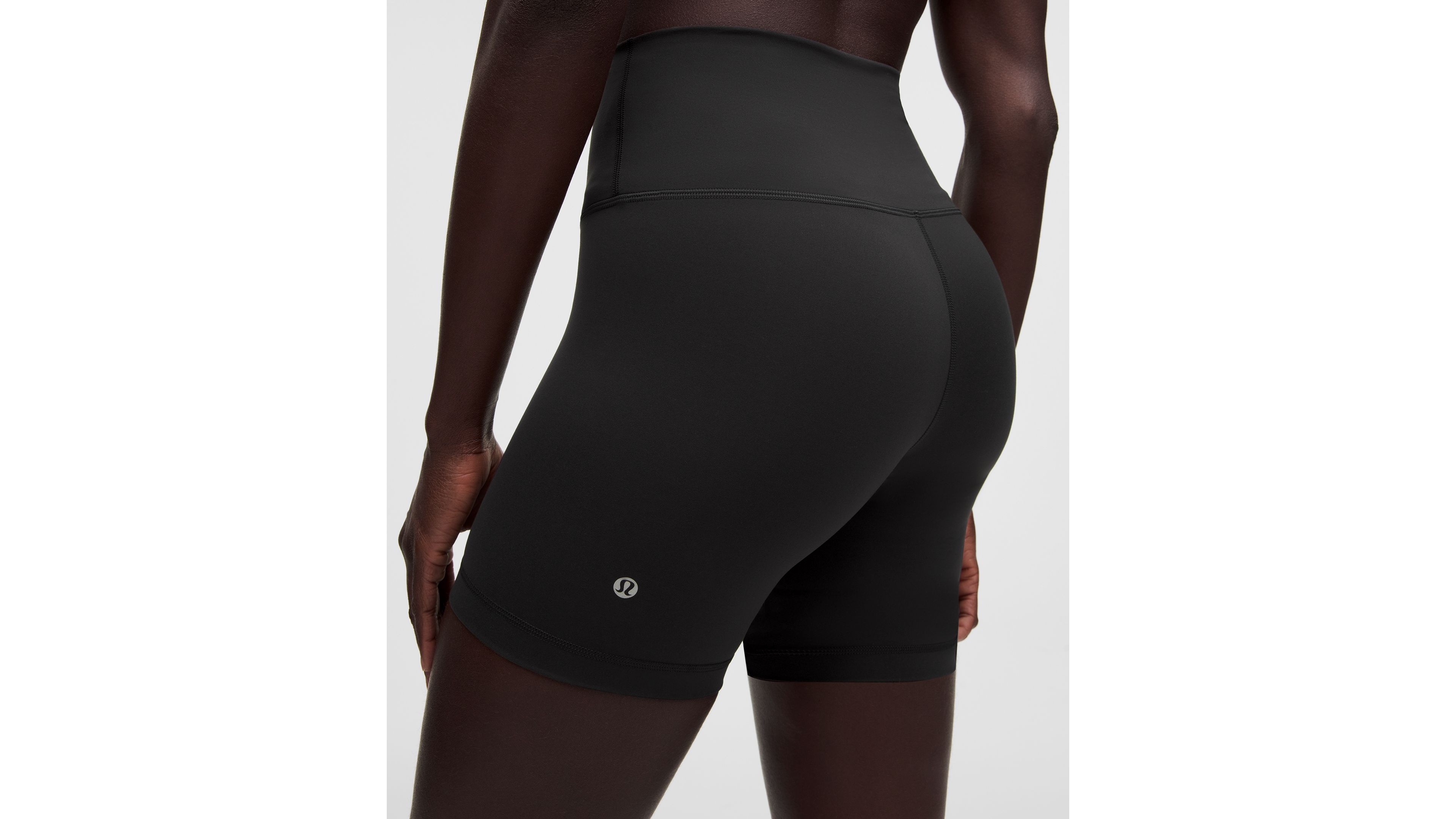 Wunder Train No Line High-Rise Short 6"