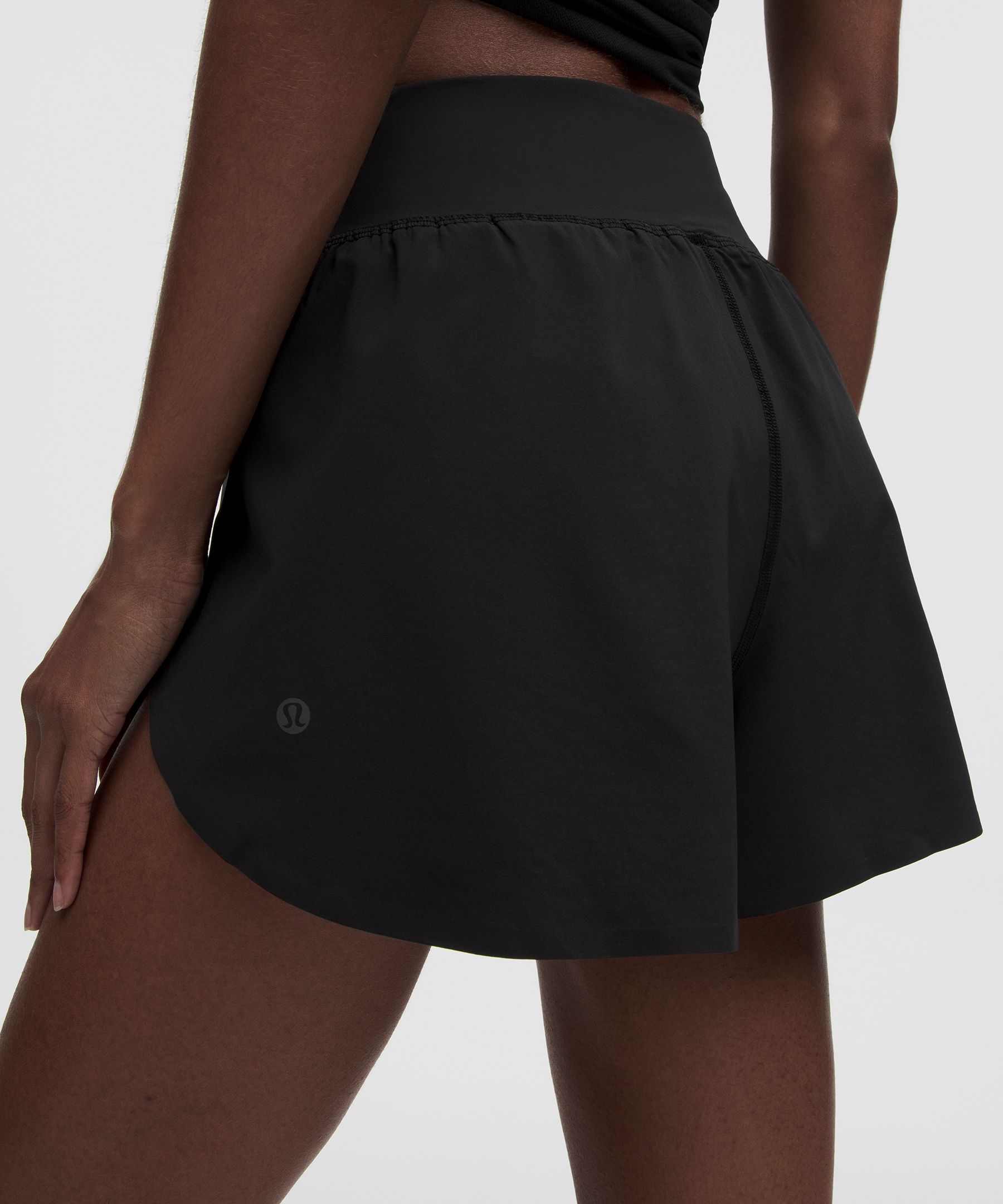 Fast and Free High-Rise Classic-Fit Split Short 3" *London '26